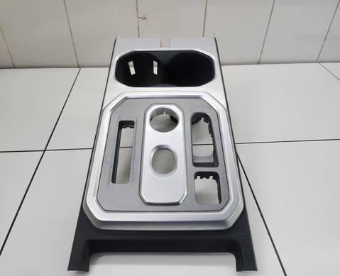 5305300P33Z0 Накладка центральной консоли для Jac T9 (с 2023)