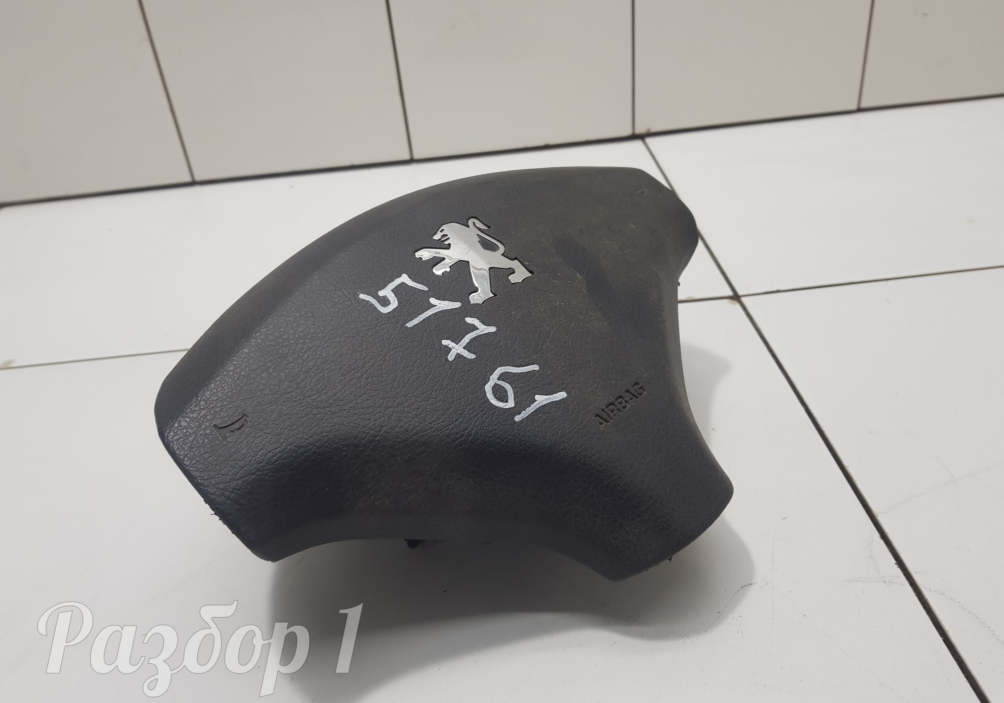 4112PF Подушка безопасности водителя для Peugeot 3008 (с 2009)