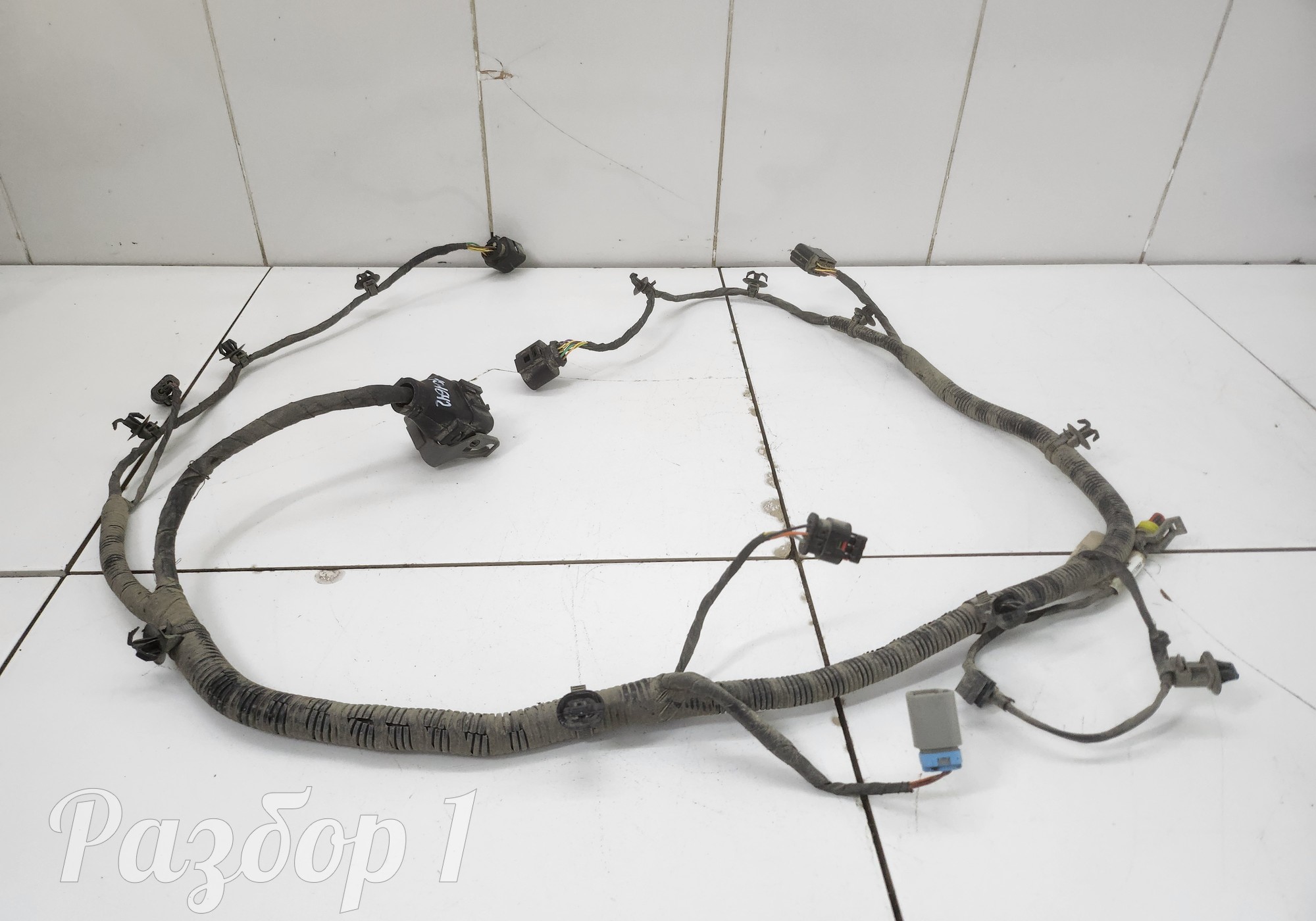 8893320664 Электропроводка заднего бампера для Geely Okavango (с 2020)