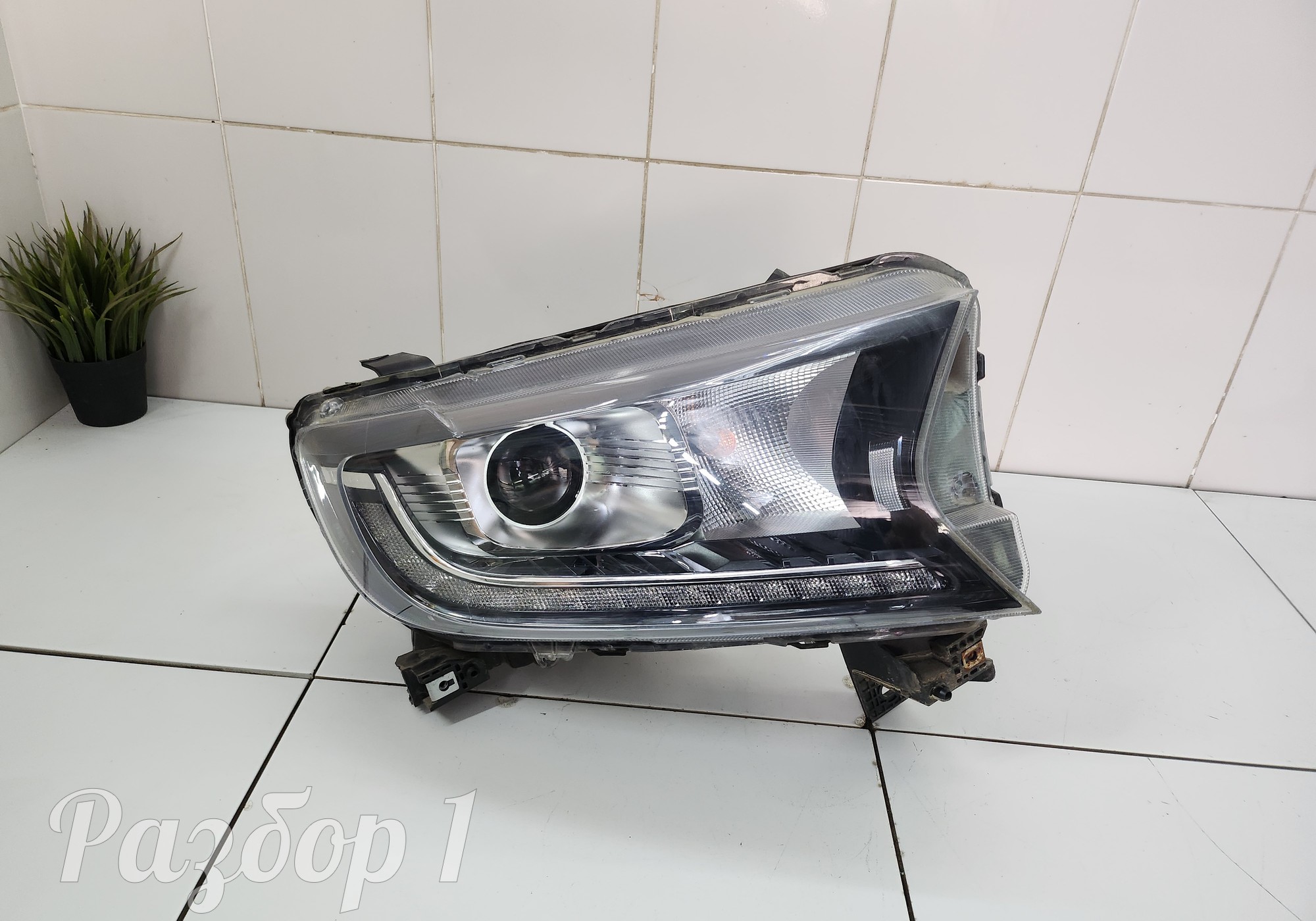 4121200XP6PXA Фара правая для Great Wall Wingle 7 (с 2020)
