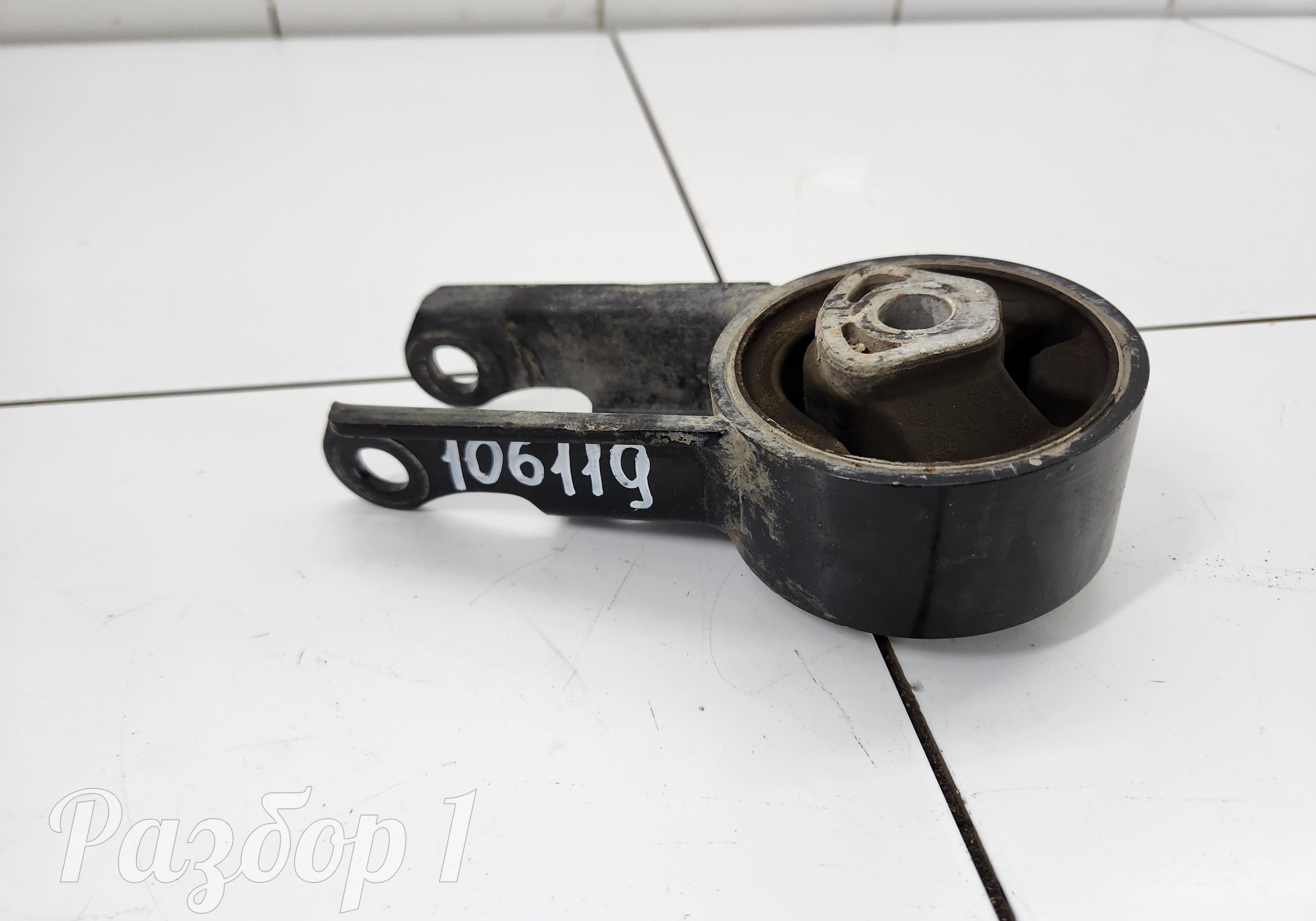 1001550H04 Опора двигателя для Changan Alsvin (с 2018)