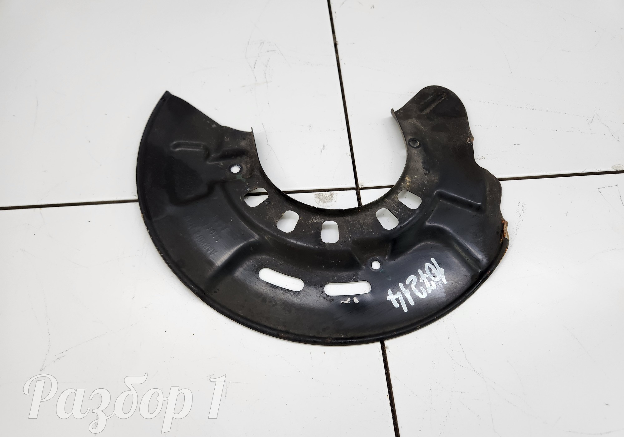 Кожух тормозного диска переднего(правый) для Changan UNI-V (с 2022)