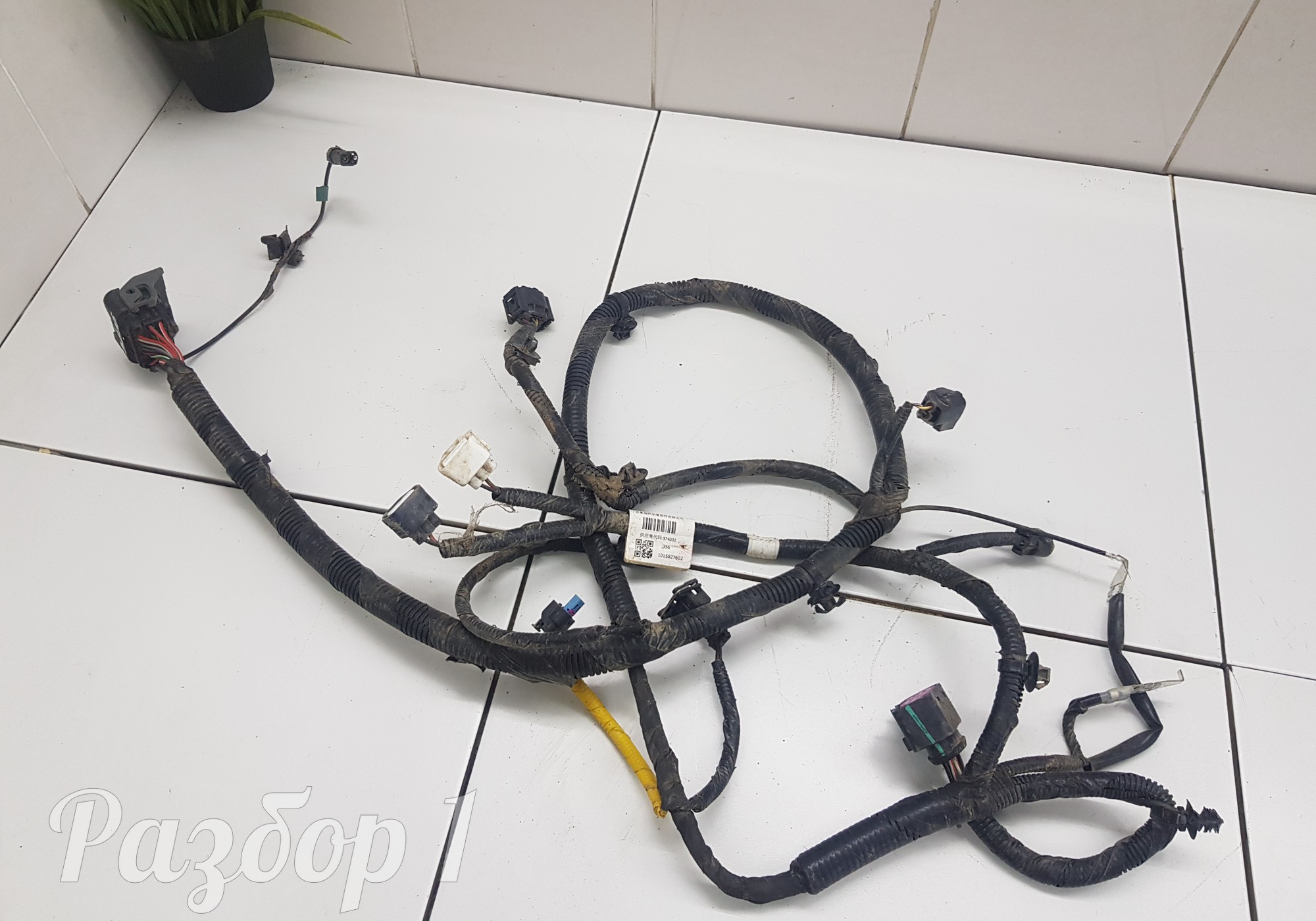 7013076500 Проводка переднего бампера для Geely Atlas Pro (с 2021)