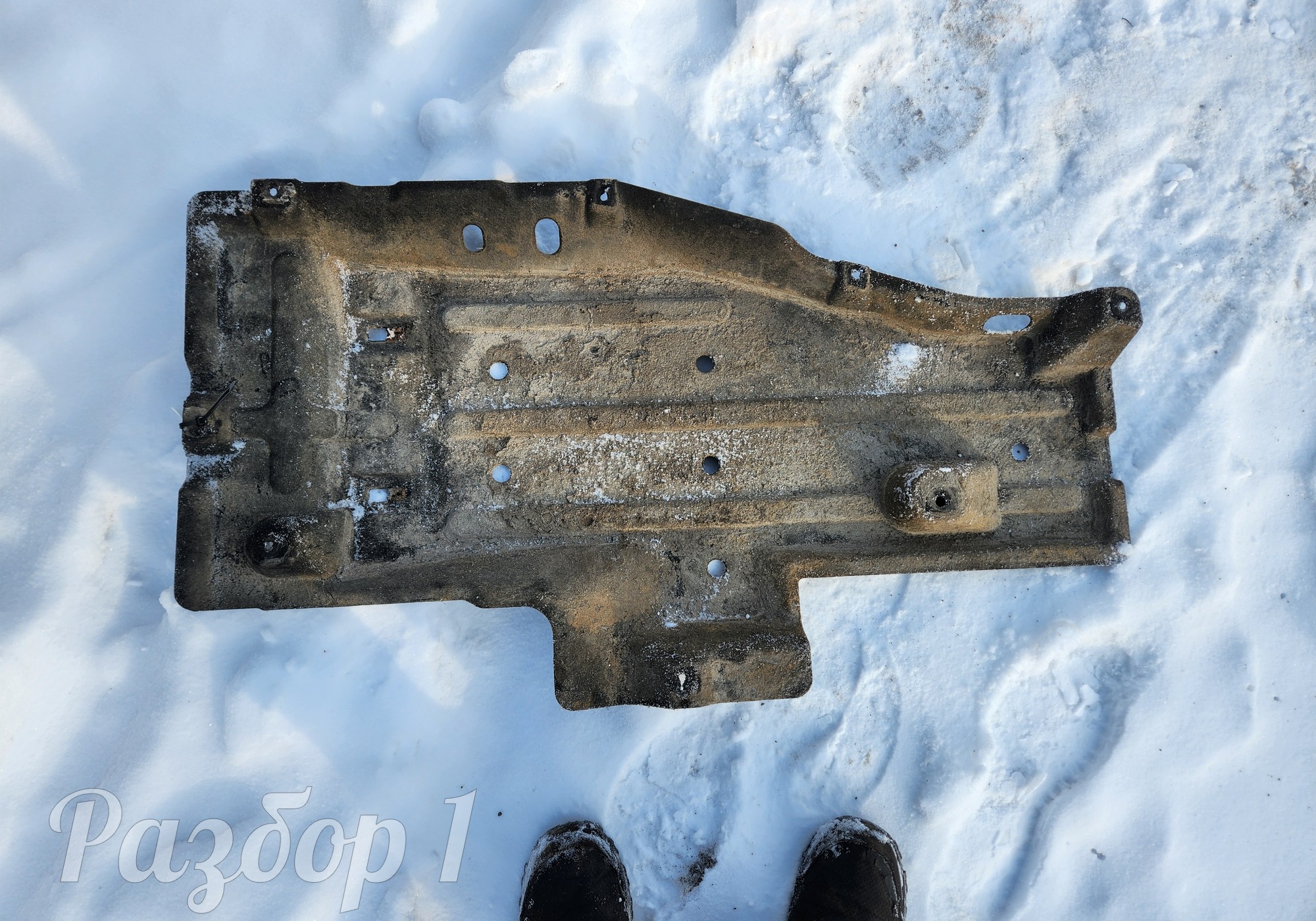 Защита днища правая для Geely Tugella (с 2019)