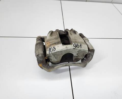 Суппорт передний левый для Geely Emgrand (SS11) (с 2021)