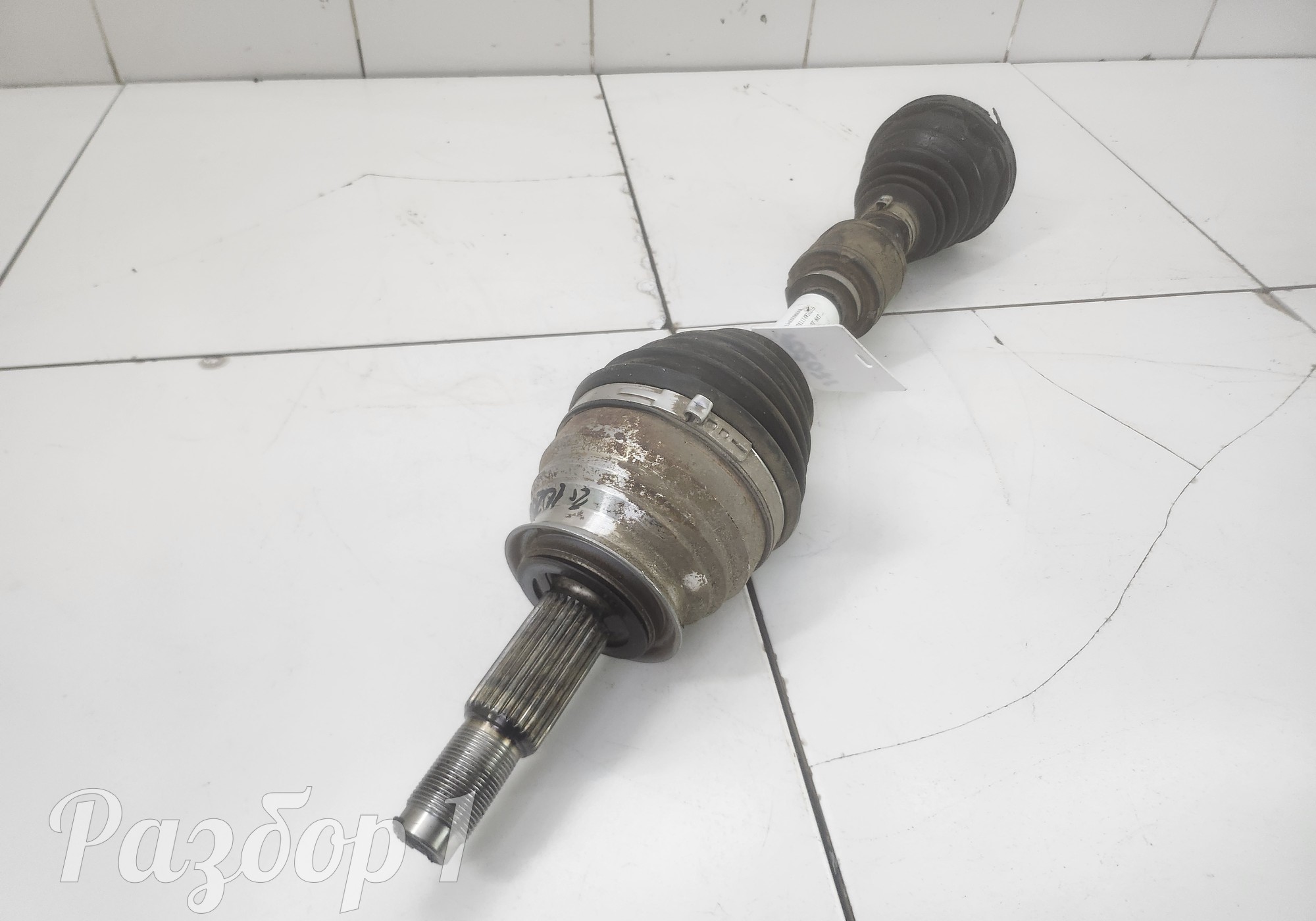 15400960AA Полуось (привод) передний левый для Chery Tiggo 9 (с 2023)