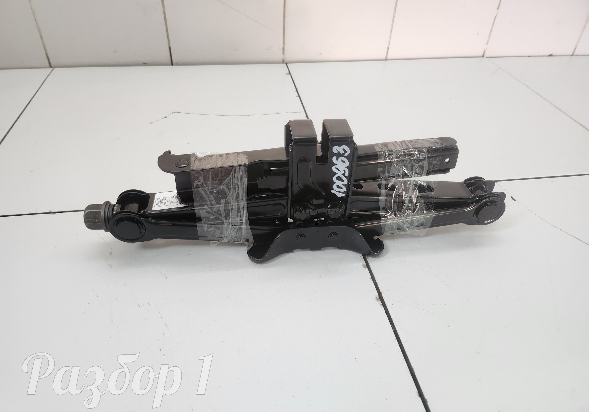 Домкрат для Москвич 3 (с 2022)