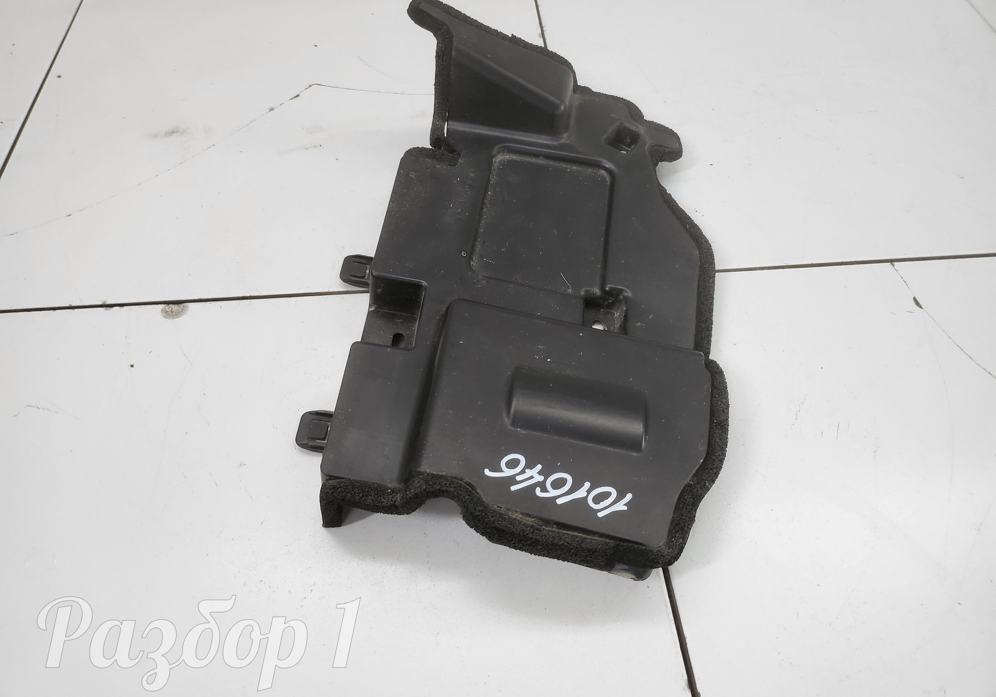 8893073866 Дефлектор радиатора (левый) для Geely Okavango (с 2020)