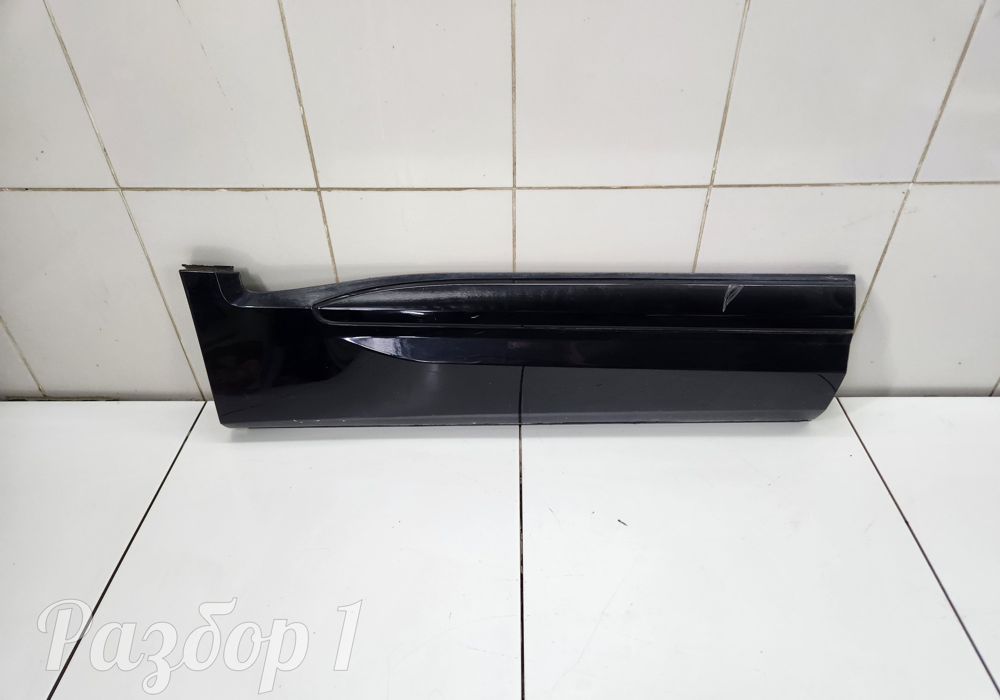 6600213641 Накладка задней правой двери для Geely Tugella (с 2019)