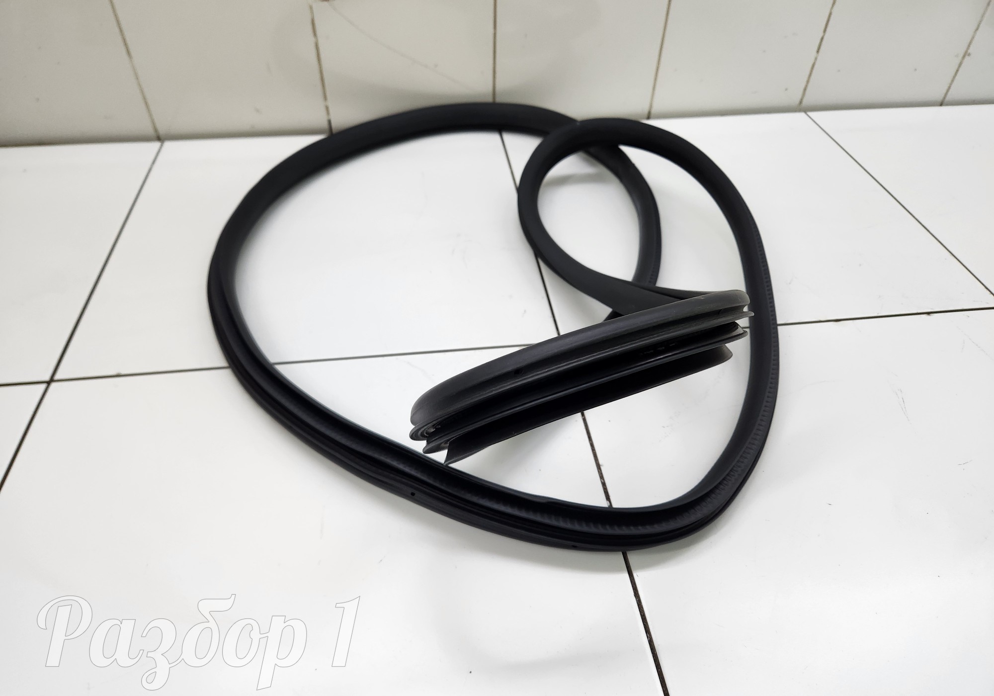 Уплотнитель проема задней левой двери для Changan UNI-V (с 2022)