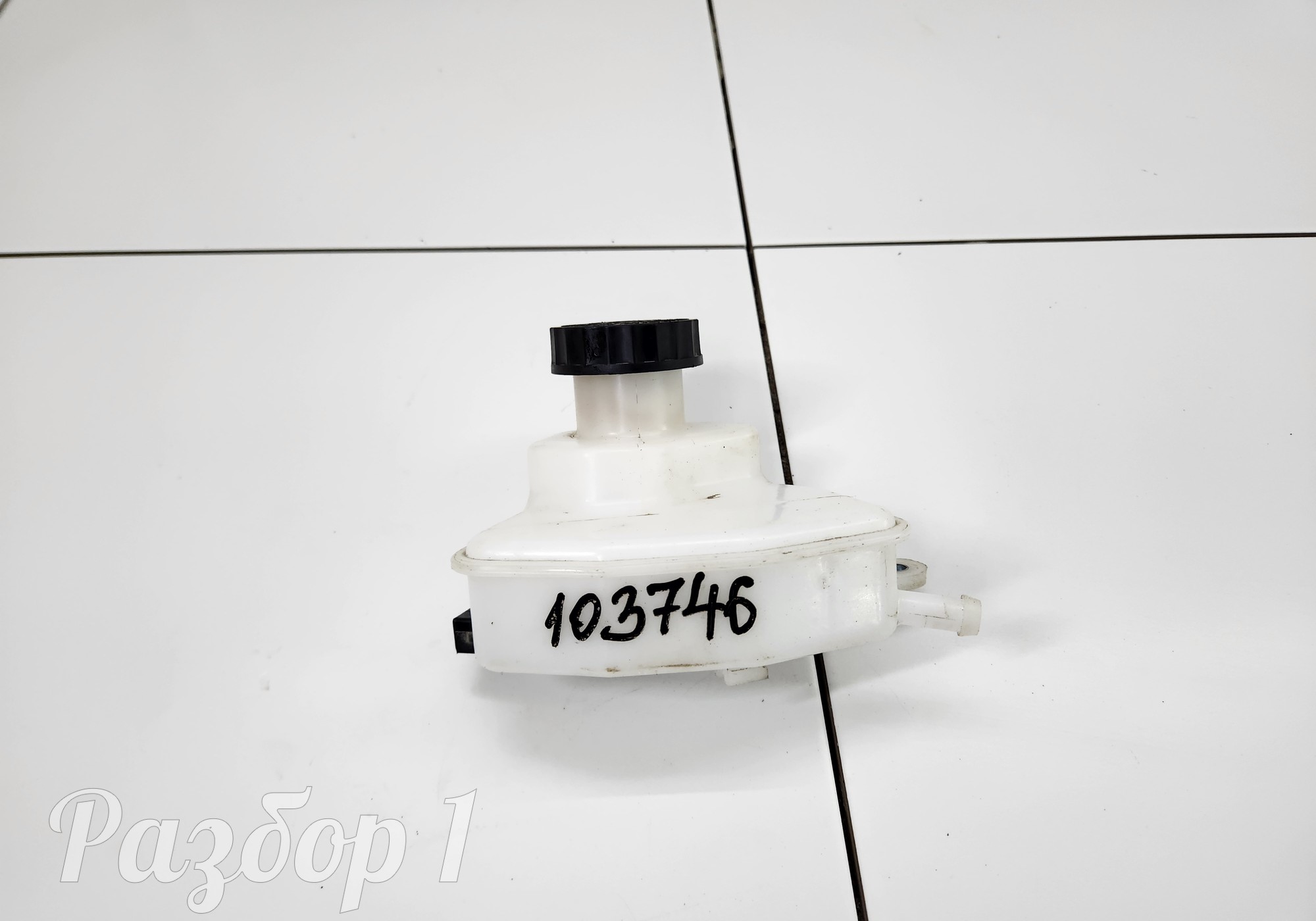 Бачок для Haval M6 II (с 2021)