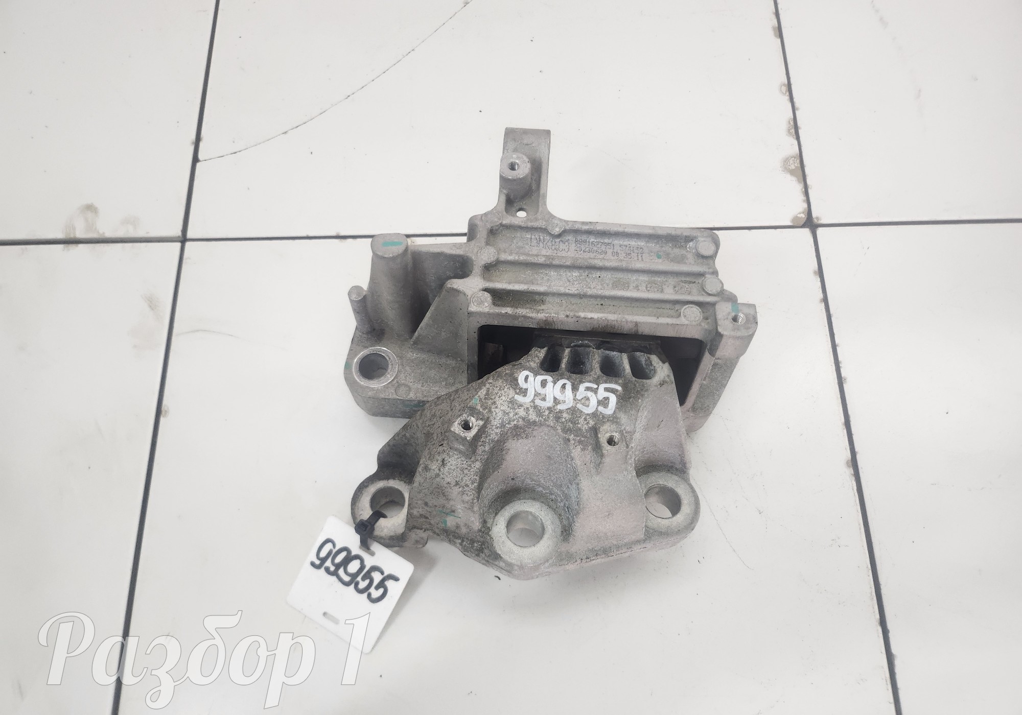 8891627951 Опора двигателя для Geely Tugella (с 2019)