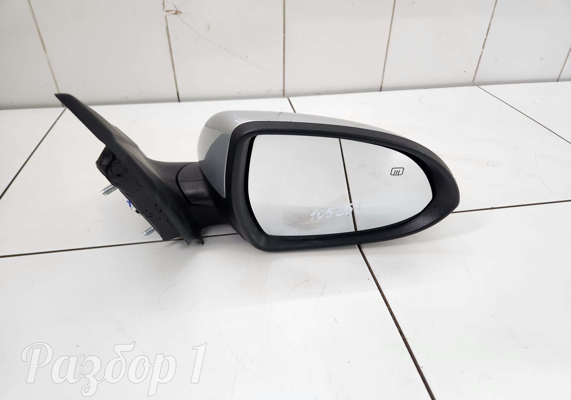 8202200BS03AS Зеркало заднего вида боковое правое (10 контактов) для Changan Alsvin (с 2018)