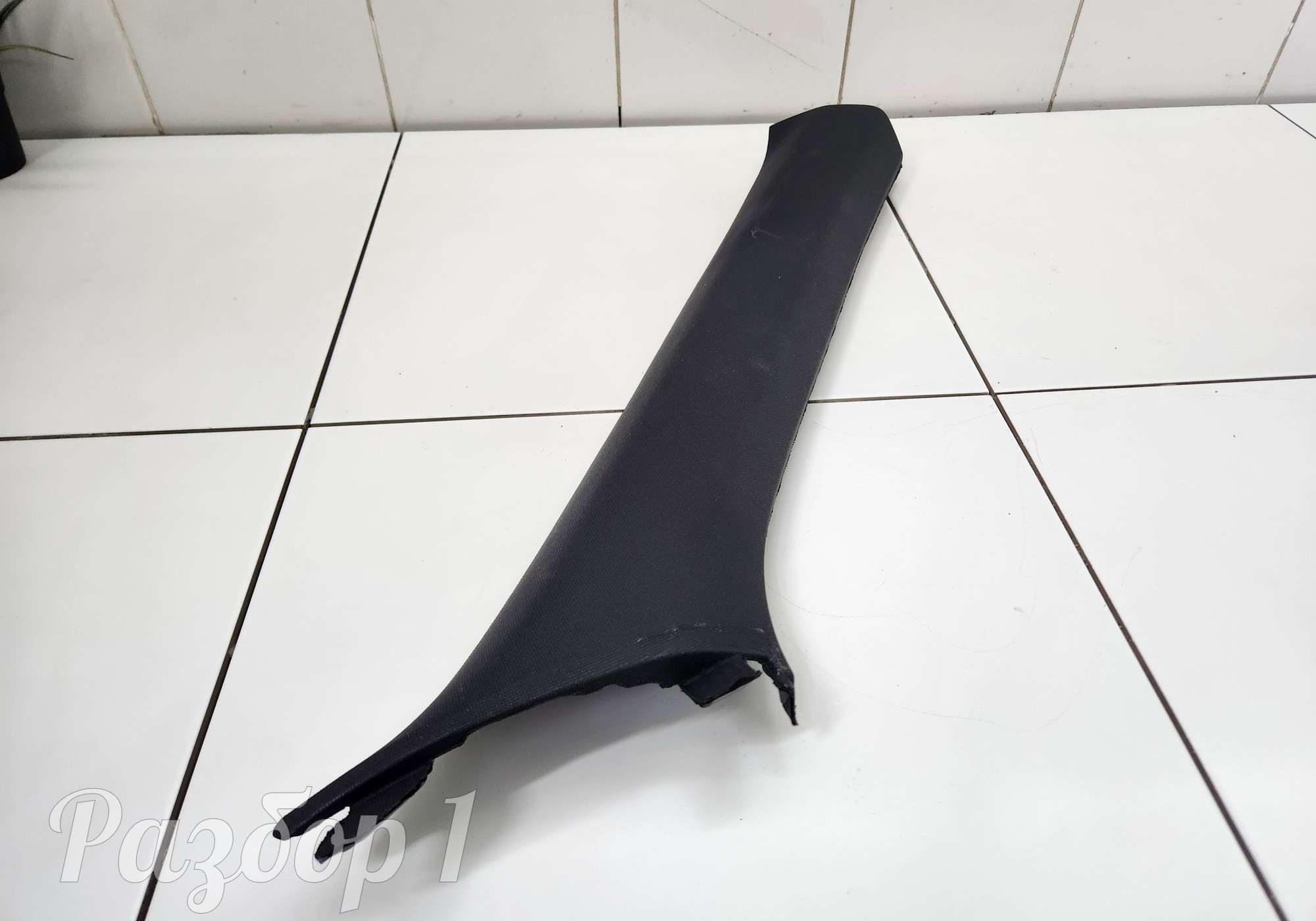 6600006860 Обшивка стойки передняя правая для Geely Tugella (с 2019)