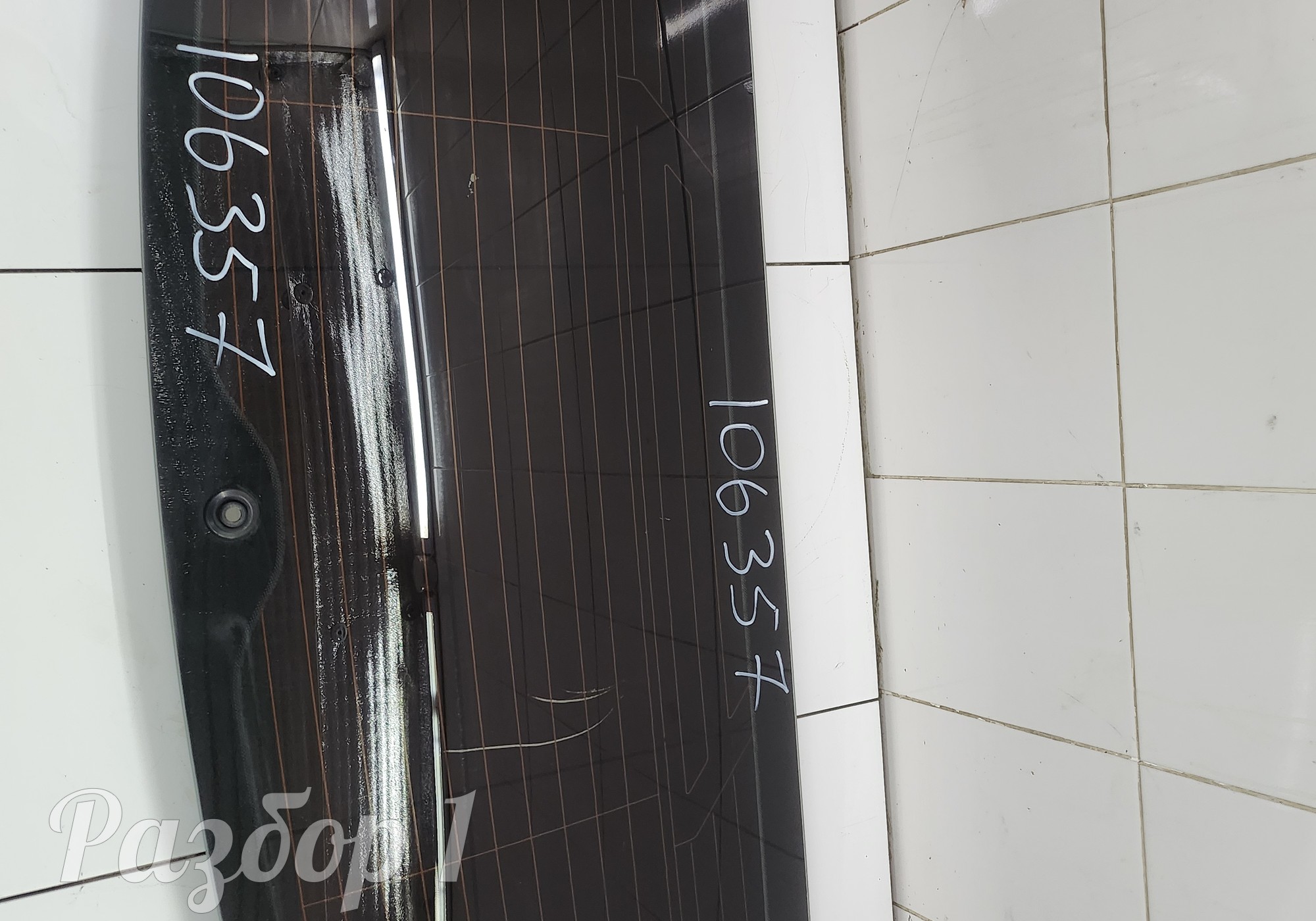 Стекло заднее для Geely Atlas Pro (с 2021)