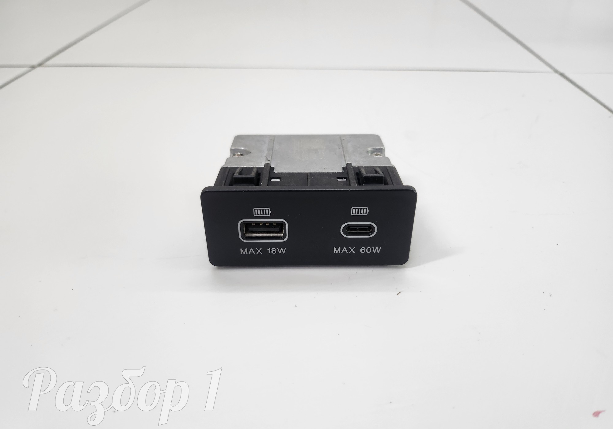 3725300S55M0 Разъем usb для Jac T9 (с 2023)