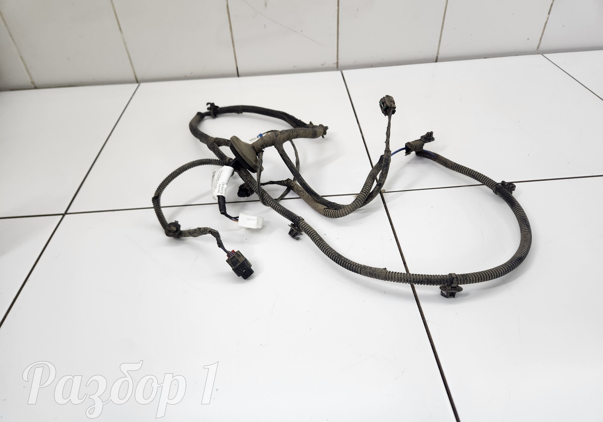 8894092376 Электропроводка заднего бампера для Geely Emgrand II (с 2021)