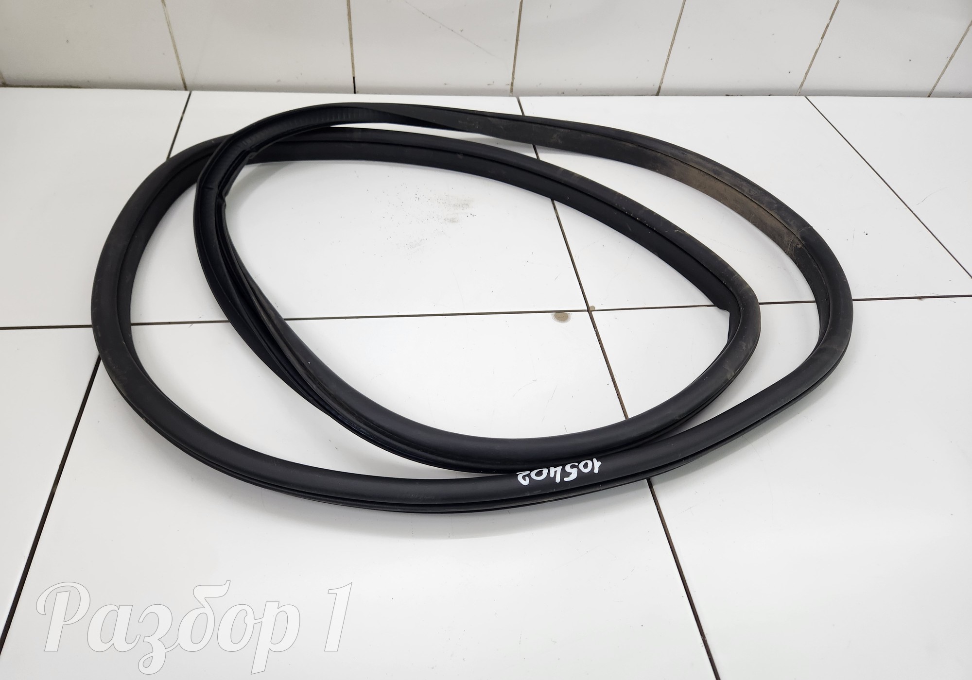 Уплотнитель проема задней левой двери для Geely Emgrand II (с 2021)