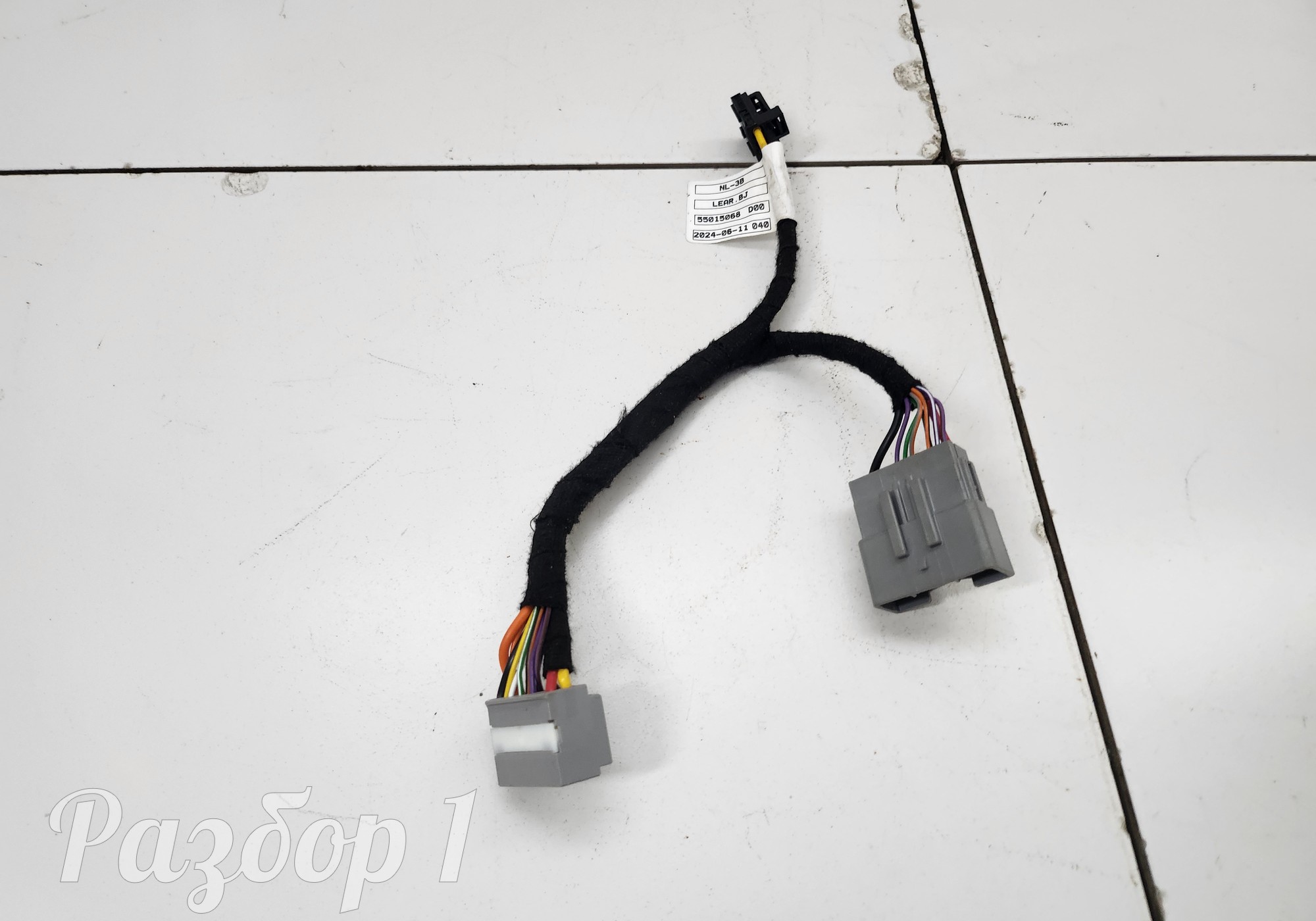 55015068D00 Электропроводка люка для Geely Monjaro (с 2021)
