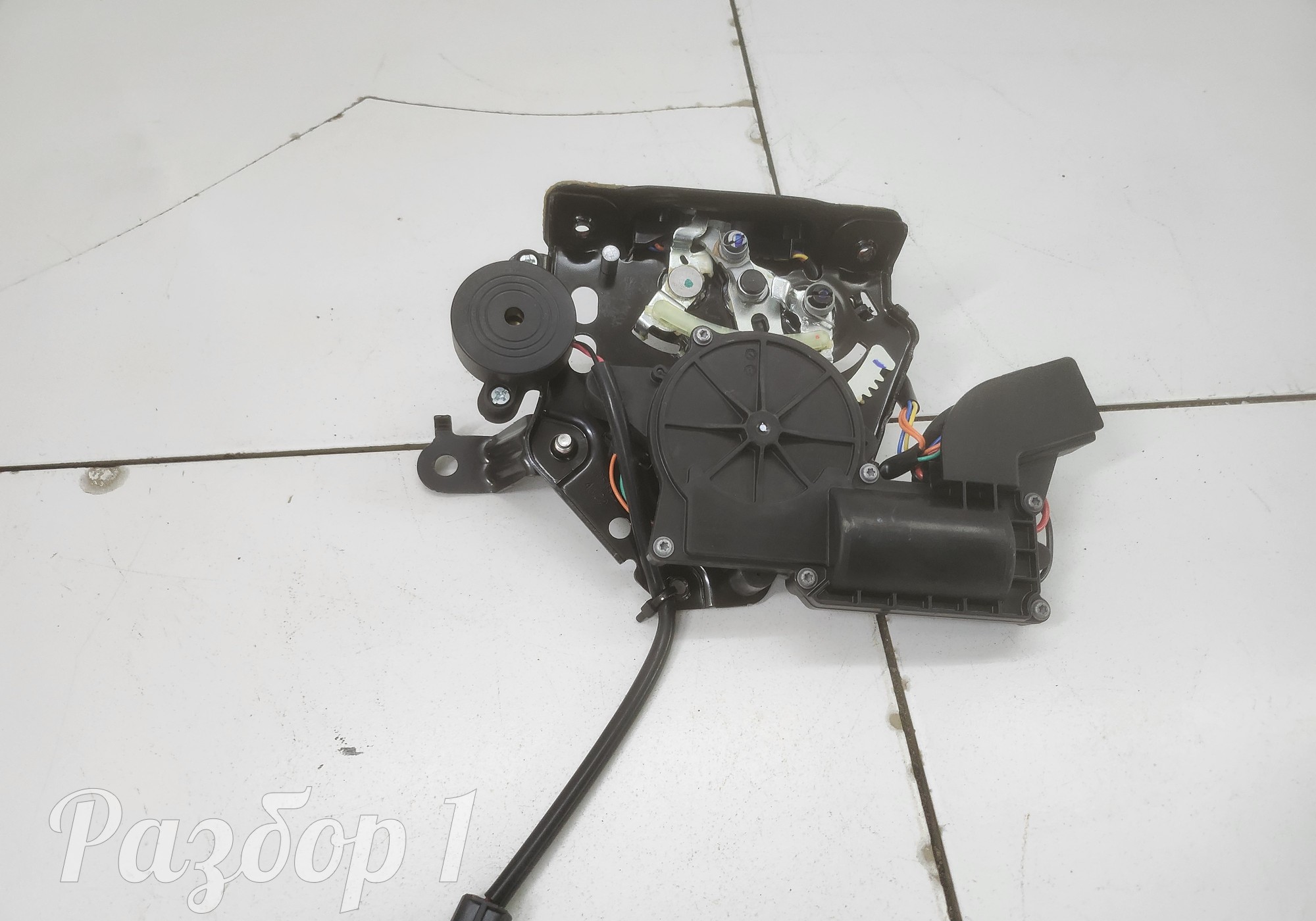 6305200XKN01A Замок багажника для Haval H3 (с 2024)