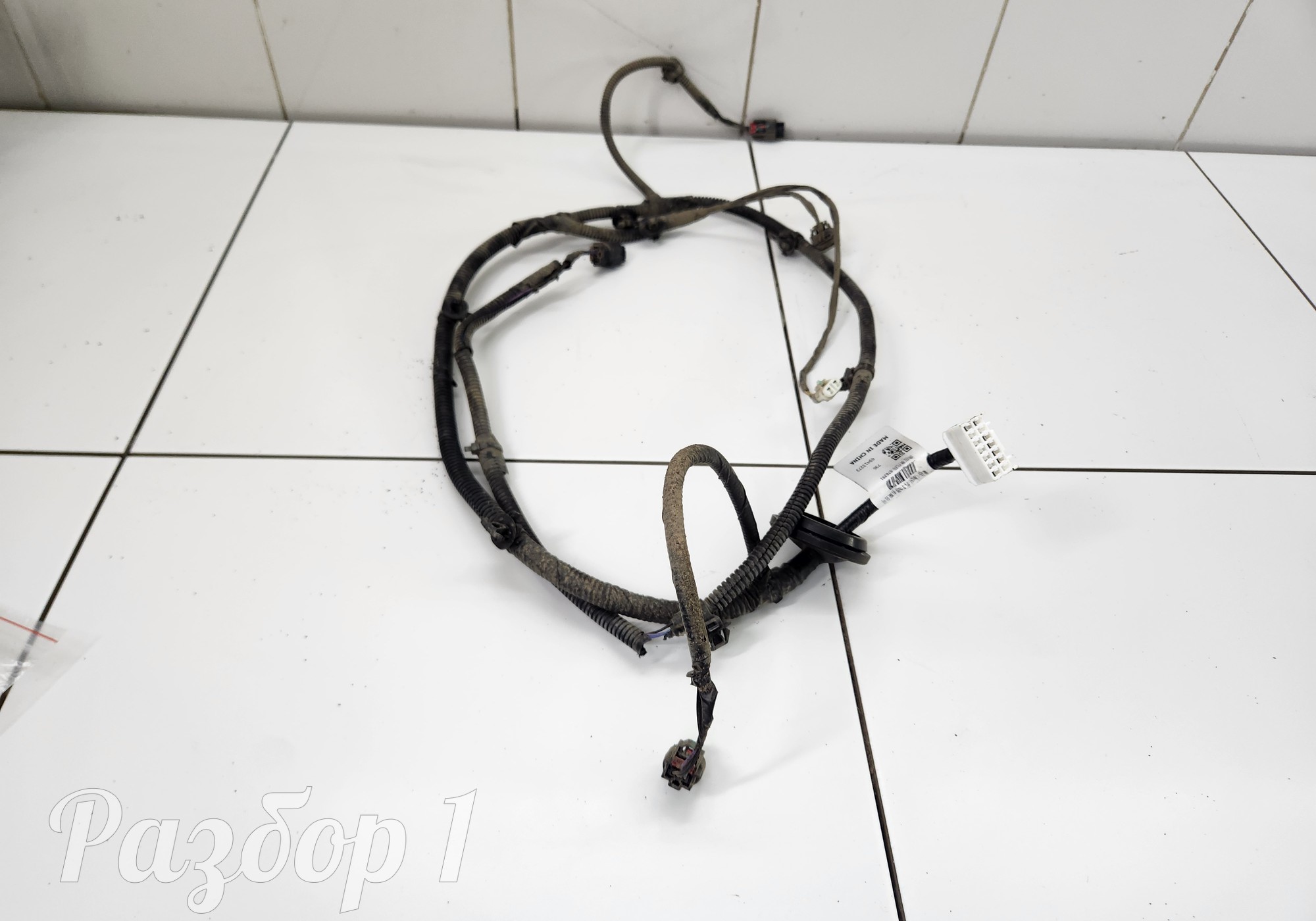 8894092570 Электропроводка заднего бампера для Geely Emgrand (SS11) (с 2021)