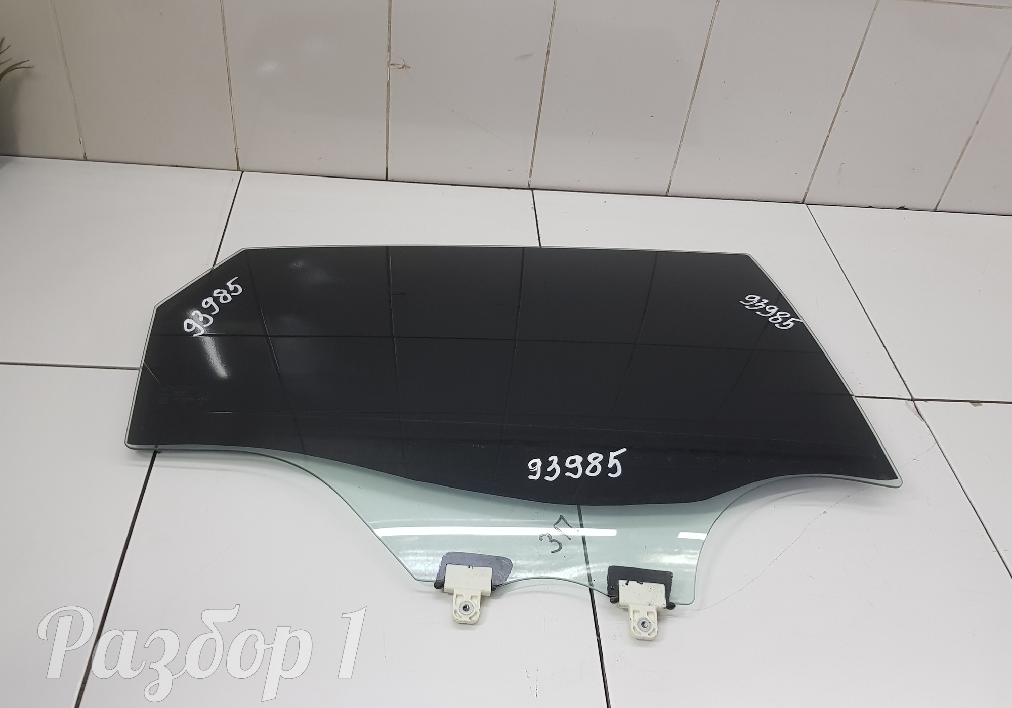 5085107600 Стекло двери заднее правое для Geely Emgrand (SS11) (с 2021)