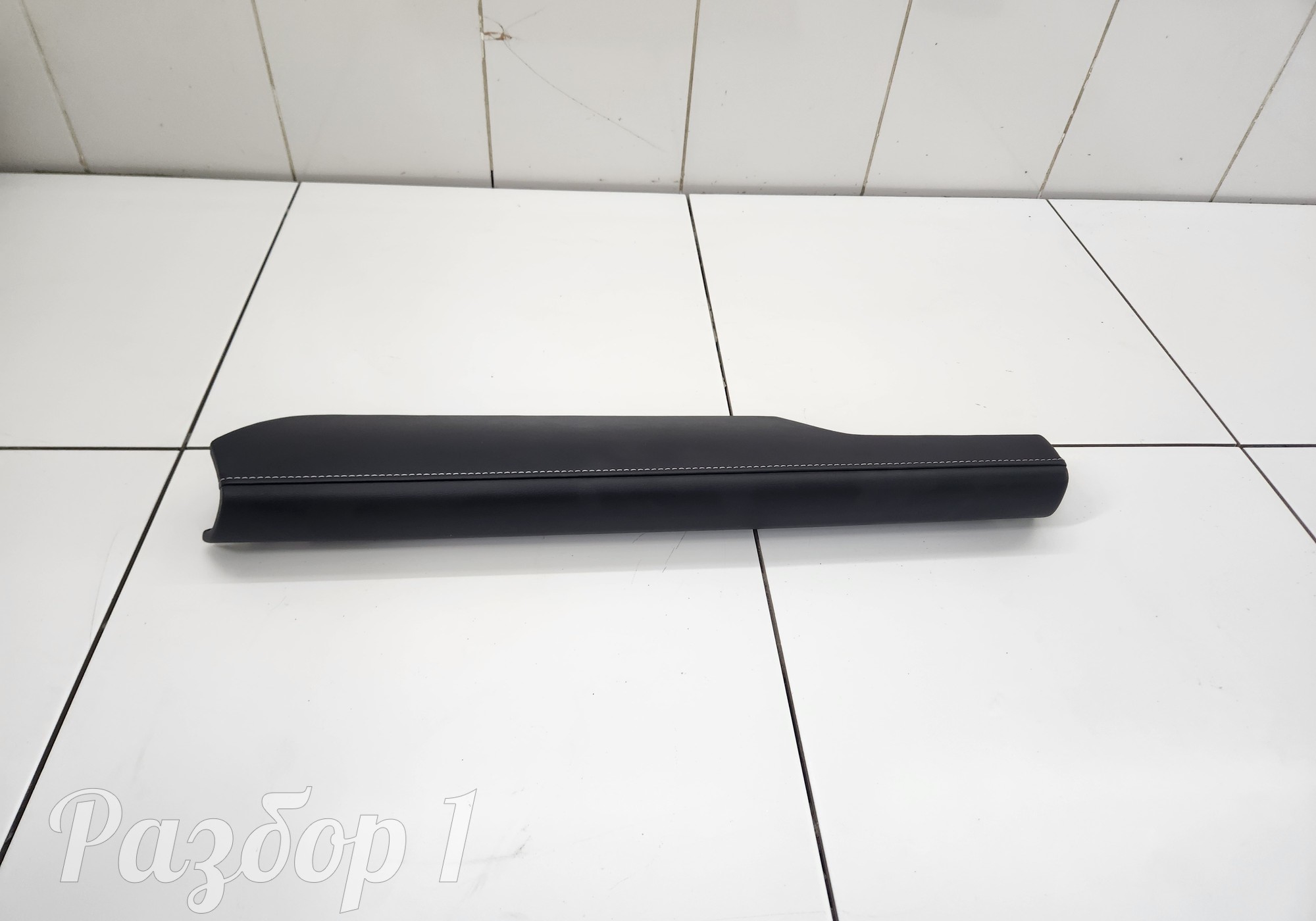 5306130XKZ0YA8P Накладка торпеды для Haval M6 II (с 2021)