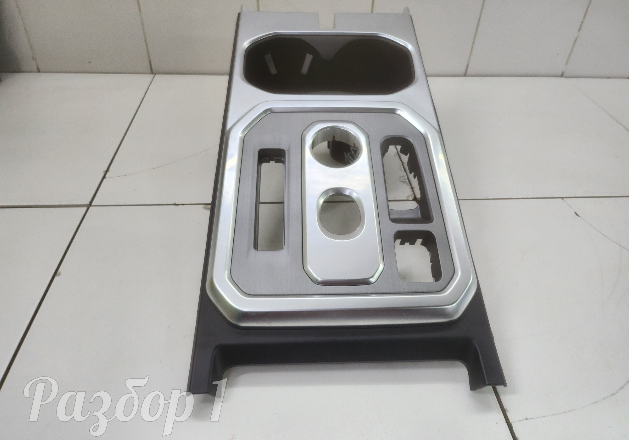 Накладка центральной консоли для Jac T9 (с 2023)