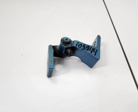 Петля двери задняя правая нижняя для Geely Emgrand (SS11) (с 2021)