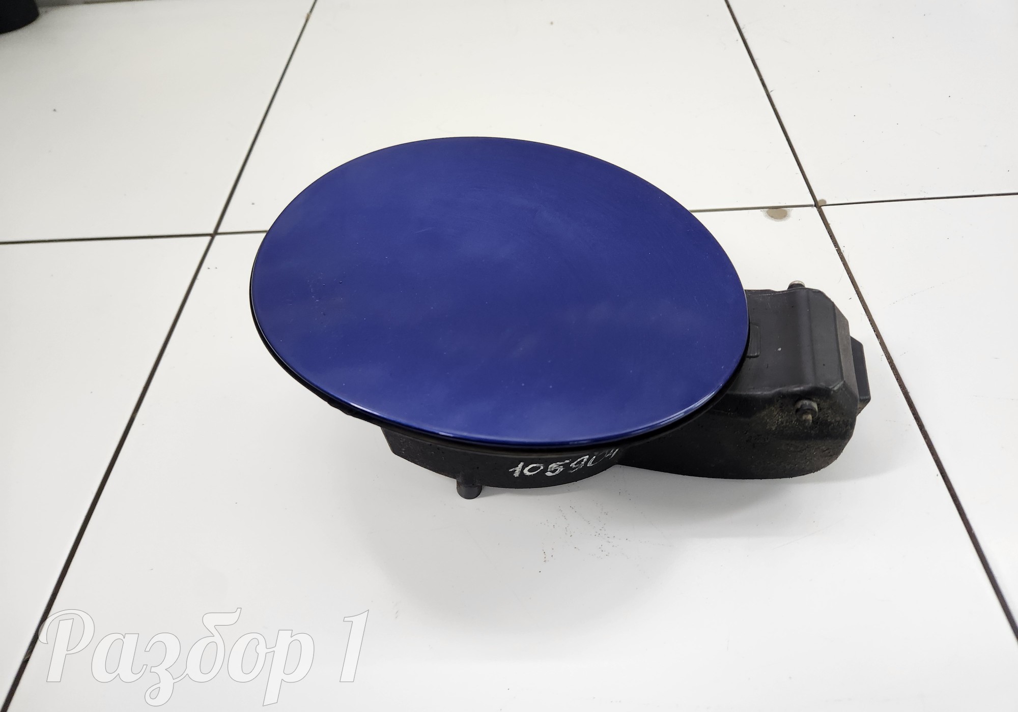 Лючок бензобака для Geely Tugella (с 2019)