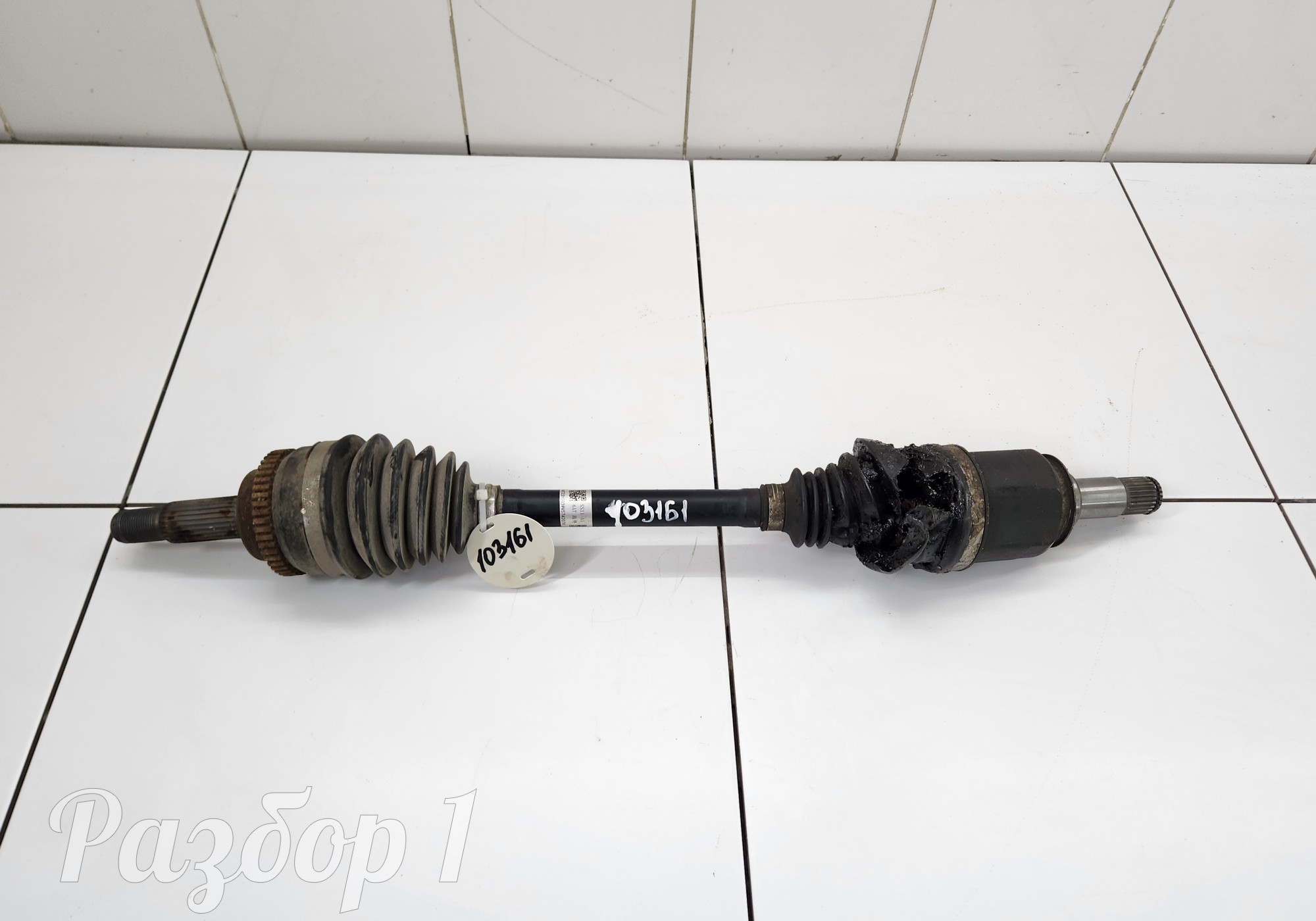 4082105100 Полуось (привод) передний левый для Geely Emgrand (SS11) (с 2021)