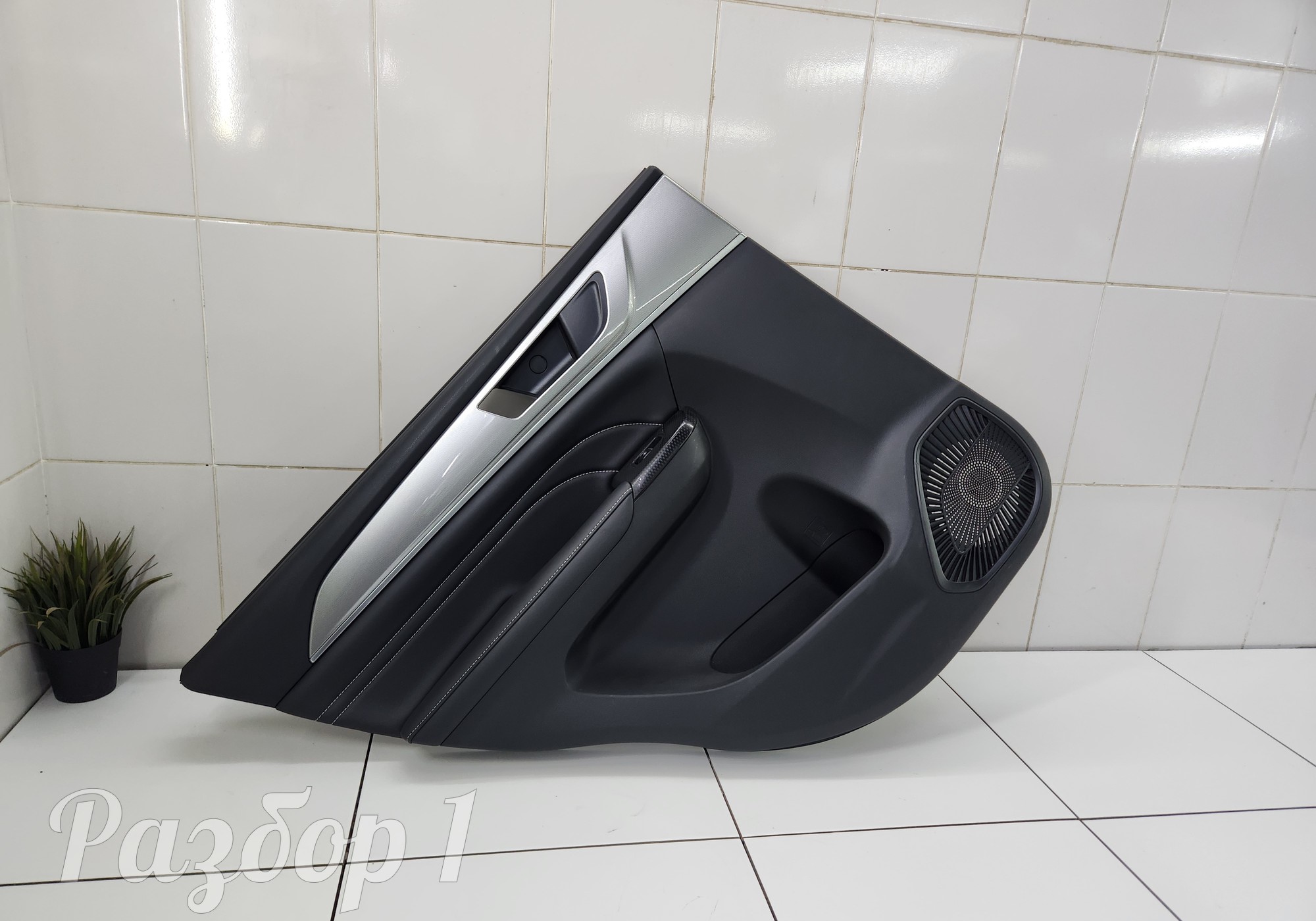 6202110XKZ0YA Обшивка двери задняя левая для Haval M6 II (с 2021)