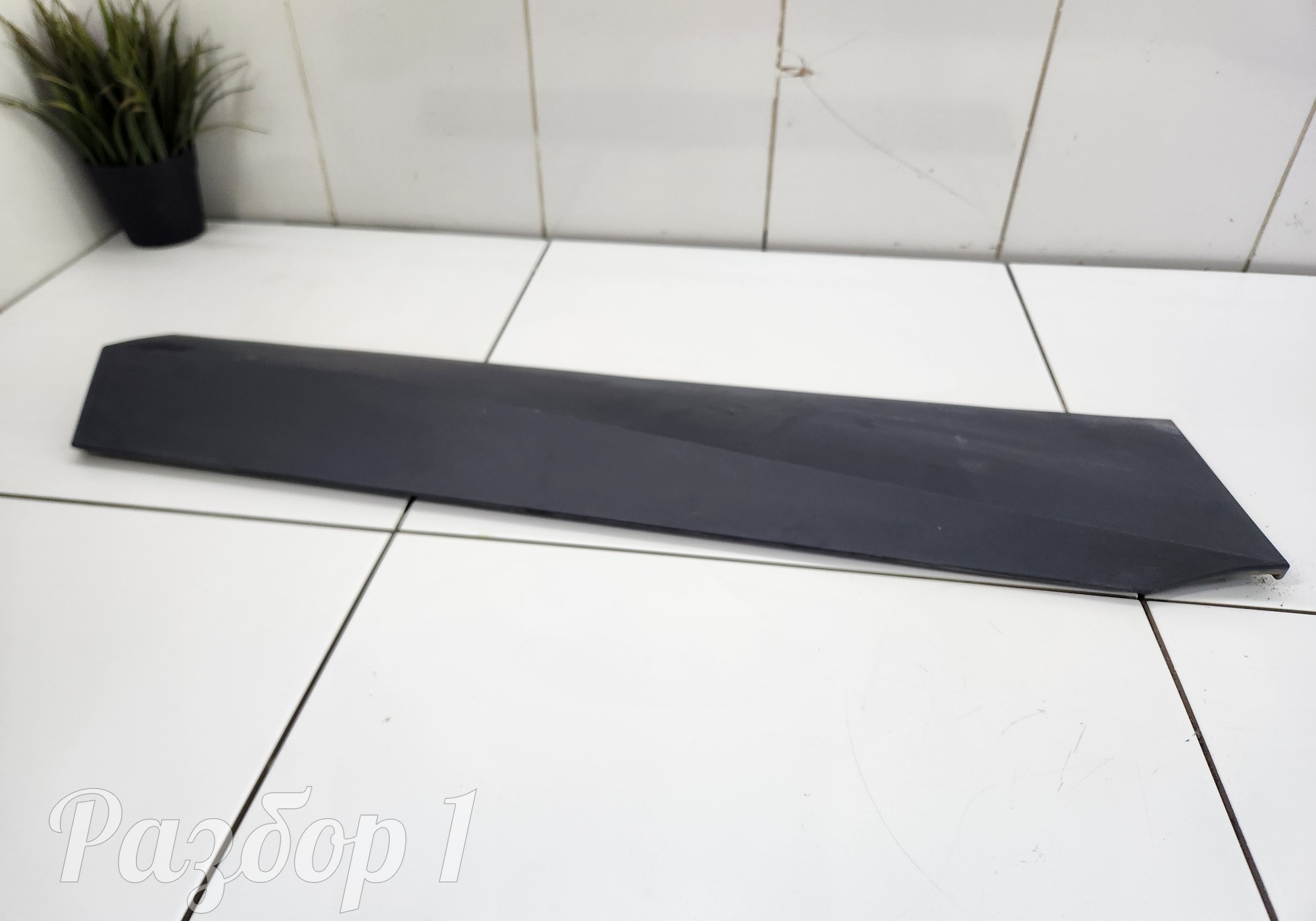 7155102CRV0000 Накладка задней правой двери для Gac GS3 (с 2024)