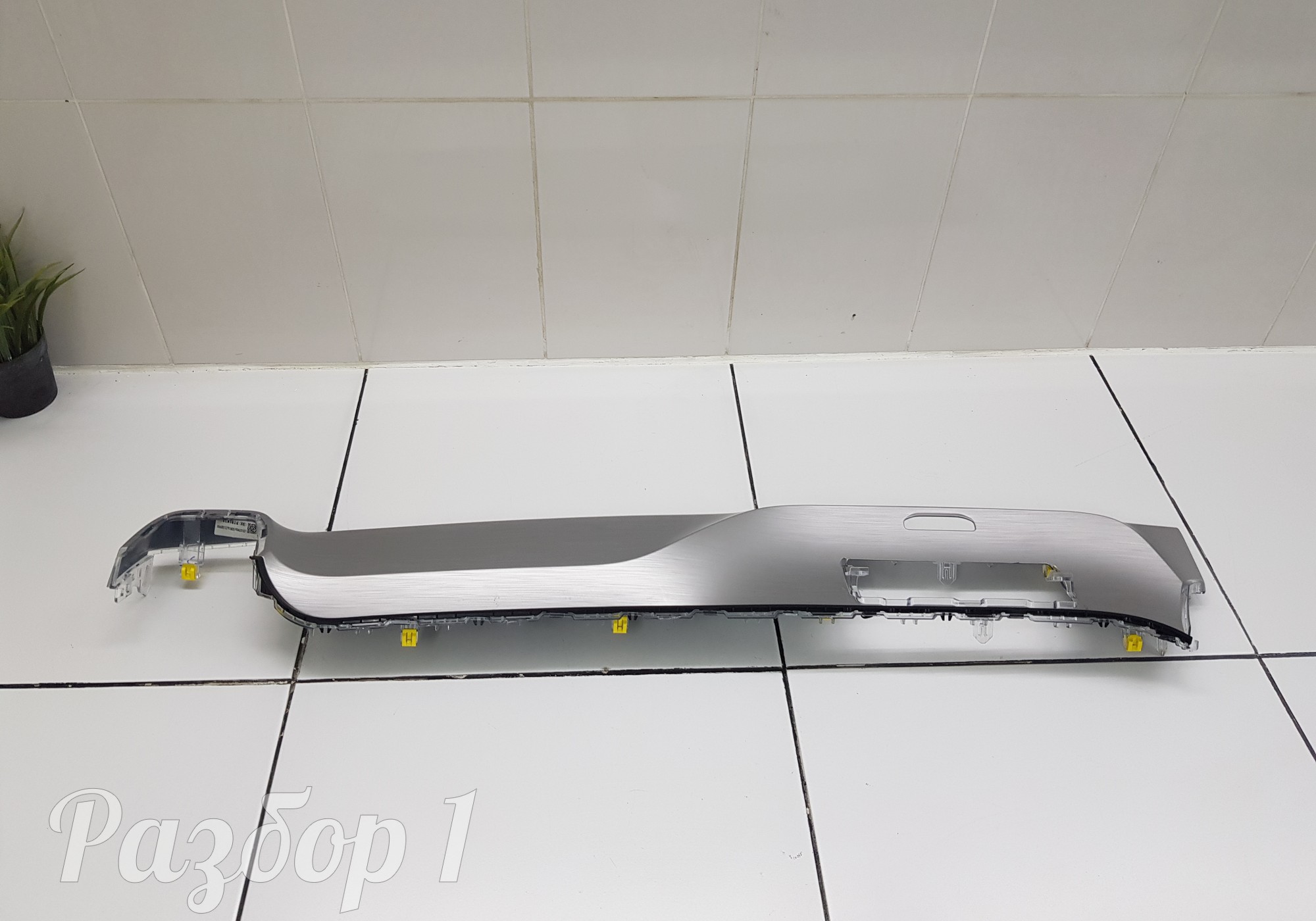 6600112794579 Накладка торпеды для Geely Coolray (с 2020)