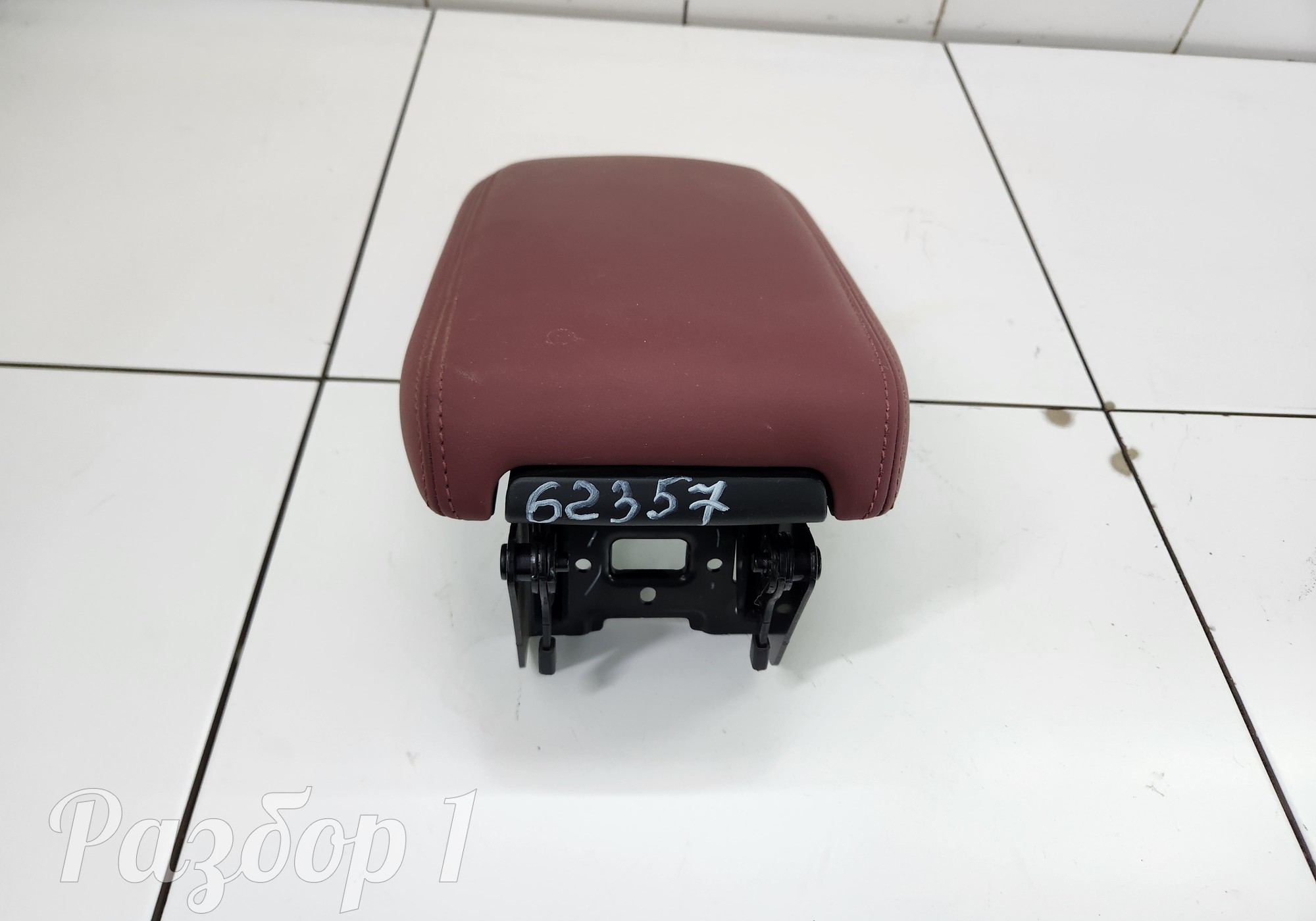 Подлокотник для Geely Coolray (с 2020)