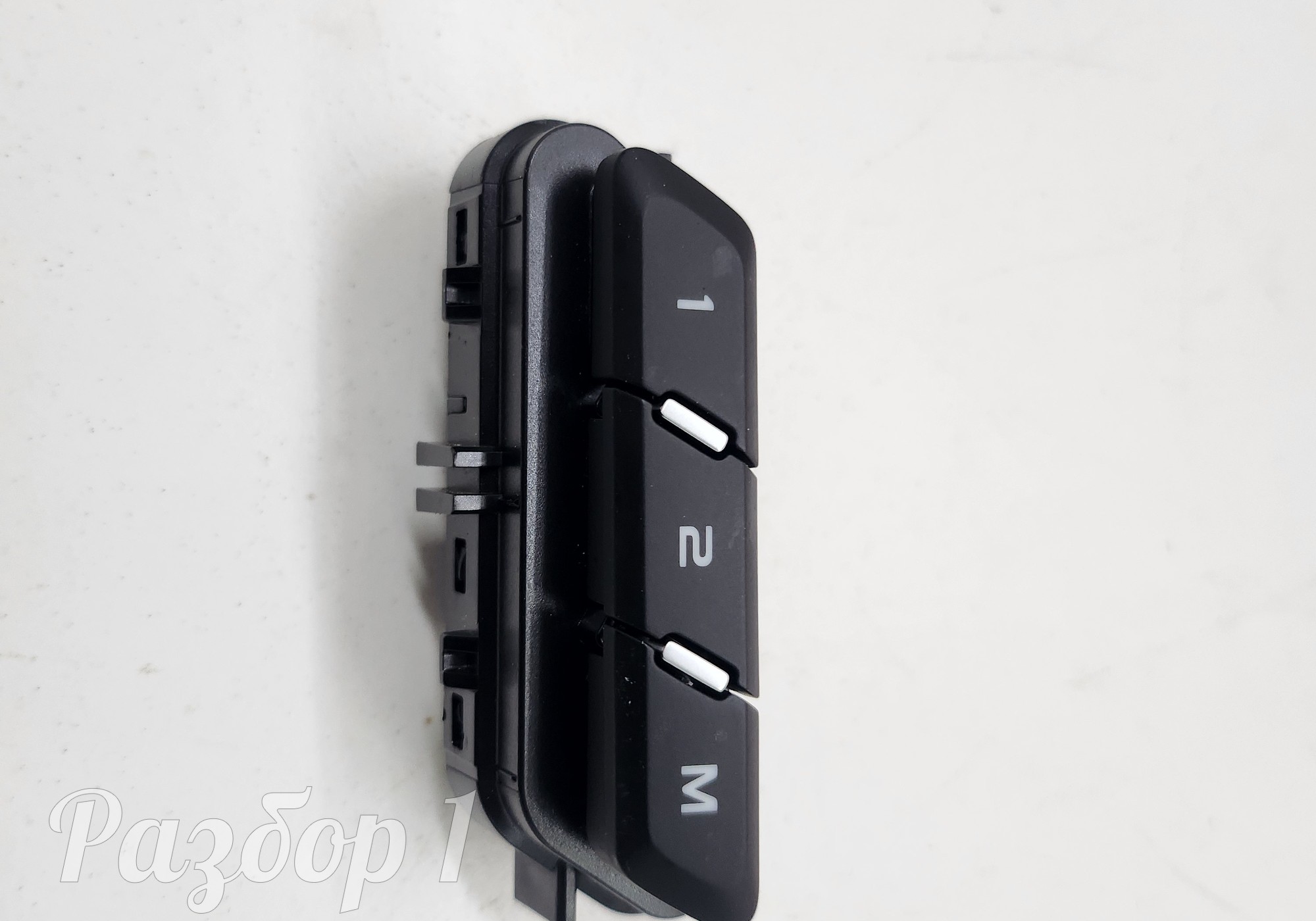 8889192640 Кнопка памяти сидений для Geely Monjaro (с 2021)