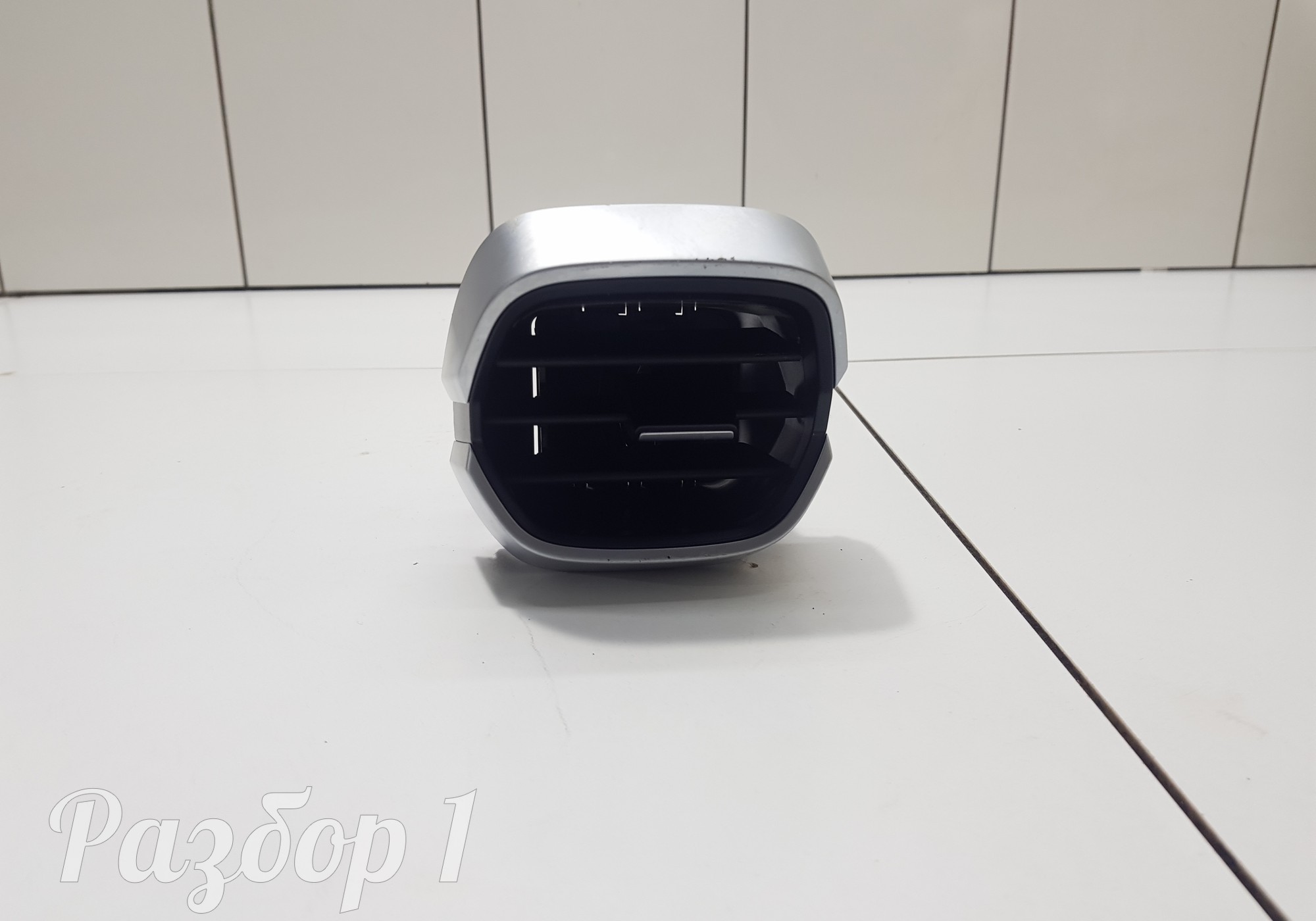 6600041450898 Дефлектор воздушный передний правый для Geely Coolray (с 2020)