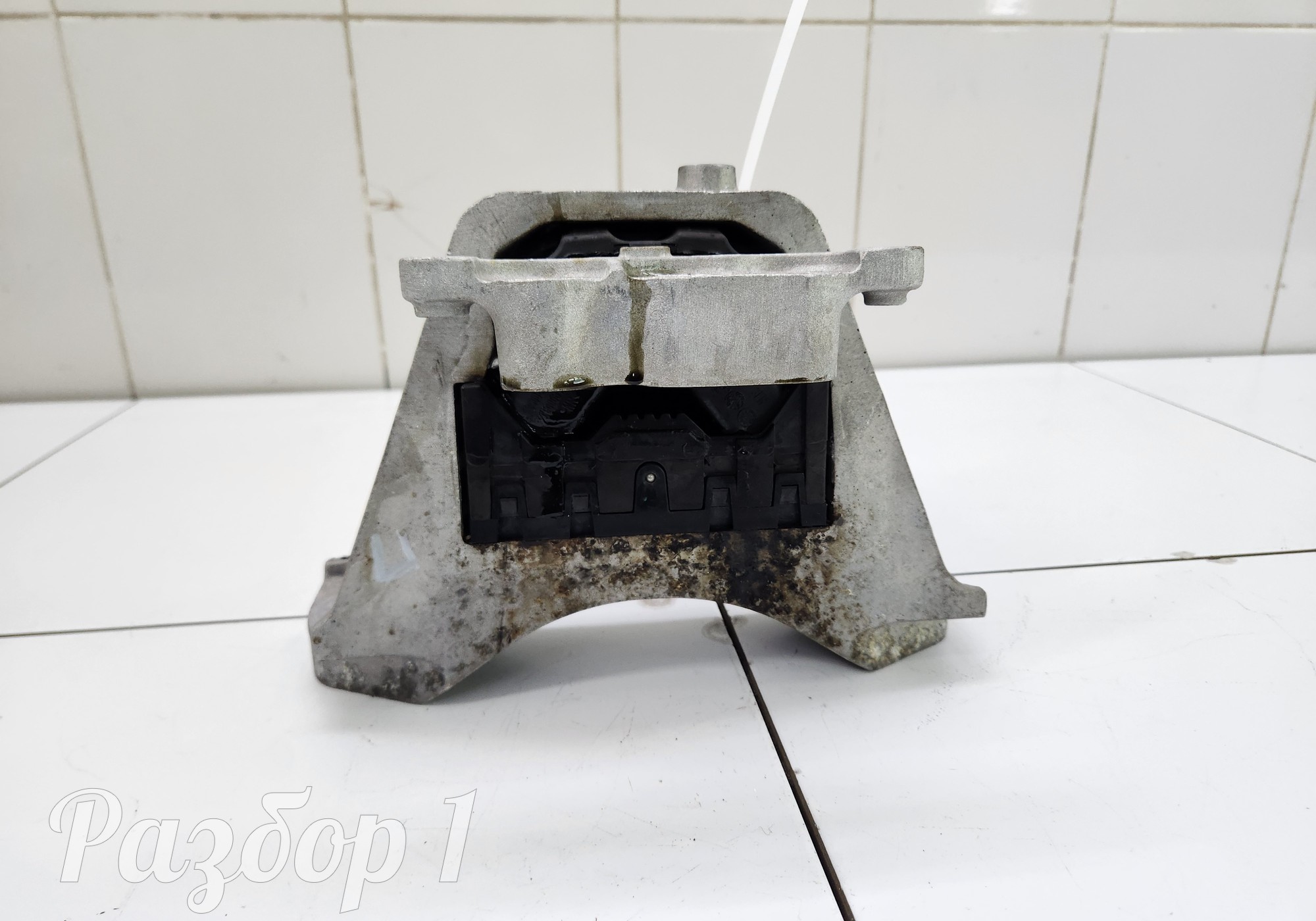 206000611AA Опора двигателя для Jaecoo J8 (с 2024)