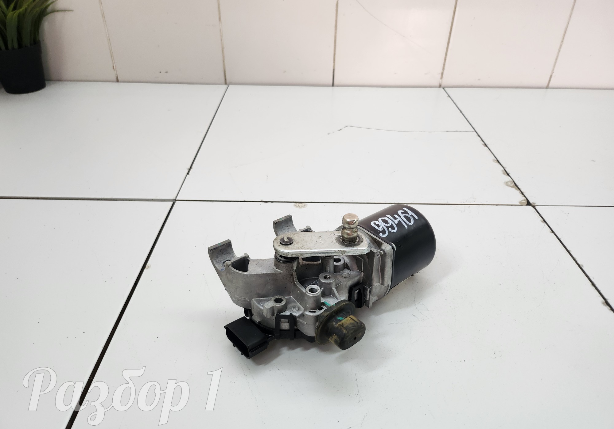 CD569F2718010300 Моторчик стеклоочистителя передний для Changan UNI-K (с 2020)