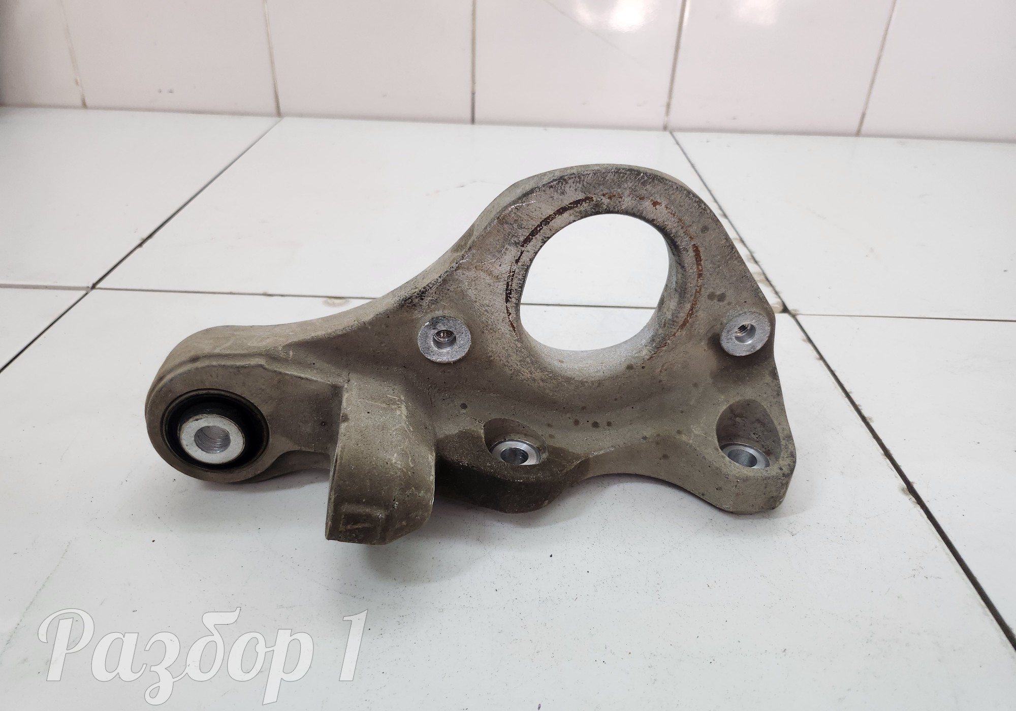 5500001176 Кронштейн для Geely Tugella (с 2019)