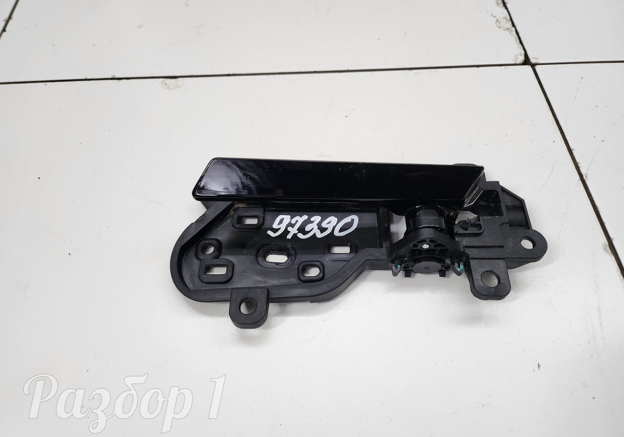 6105300DE02 Ручка двери внутренняя передняя левая для Changan UNI-V (с 2022)