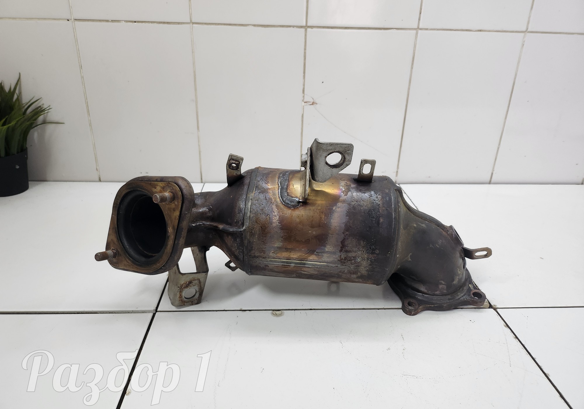1205100A09 Катализатор для Changan UNI-K (с 2020)