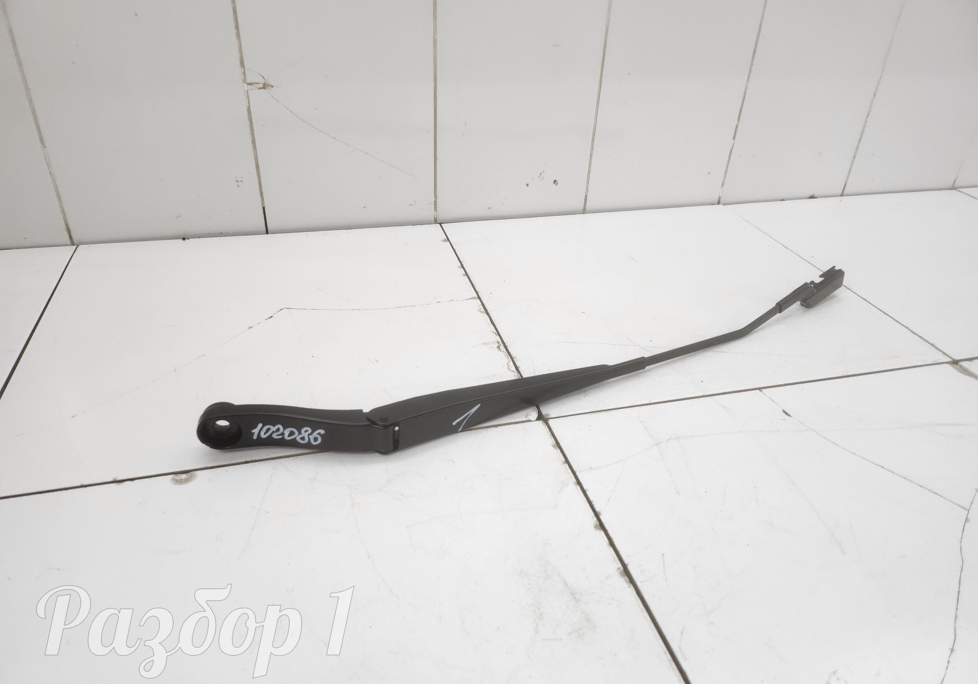 608000234AA Поводок стеклоочистителя левый для Chery Tiggo 9 (с 2023)