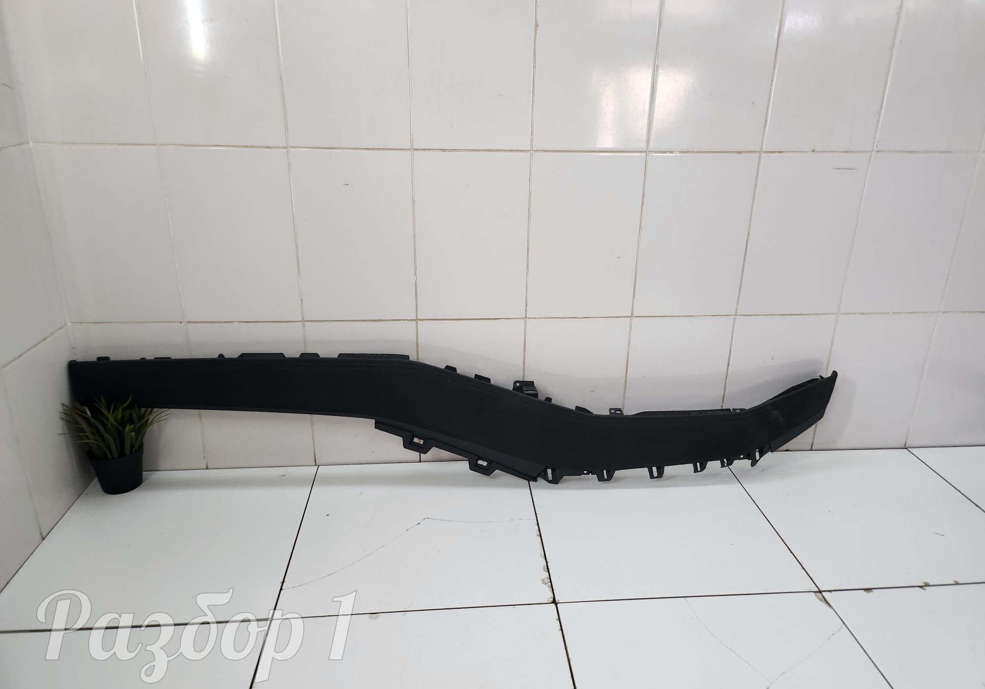 8894371074 Накладка торпеды для Geely Atlas II (с 2023)