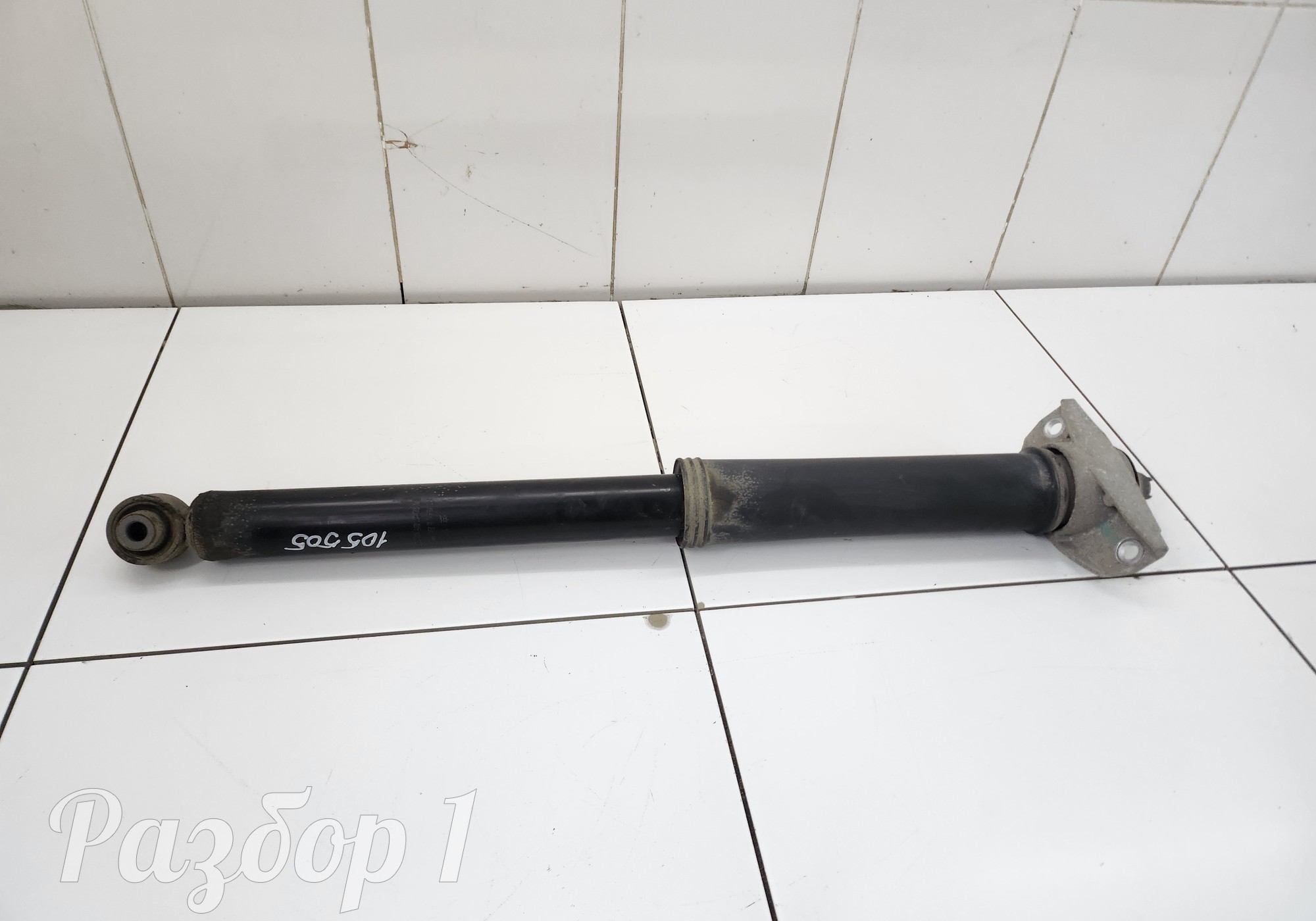 8889518371 Амортизатор задний правый для Geely Emgrand II (с 2021)