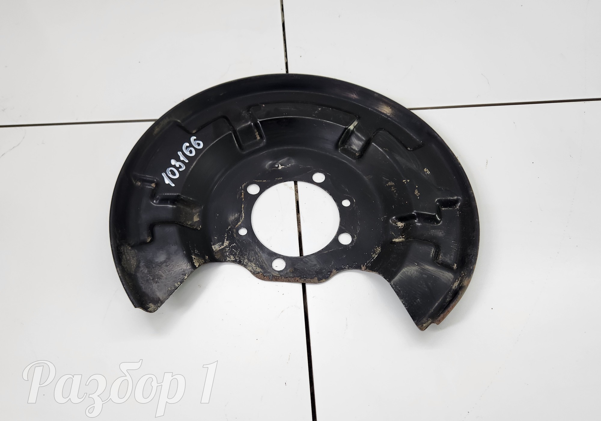 Кожух тормозного диска задний правый для Geely Emgrand (SS11) (с 2021)