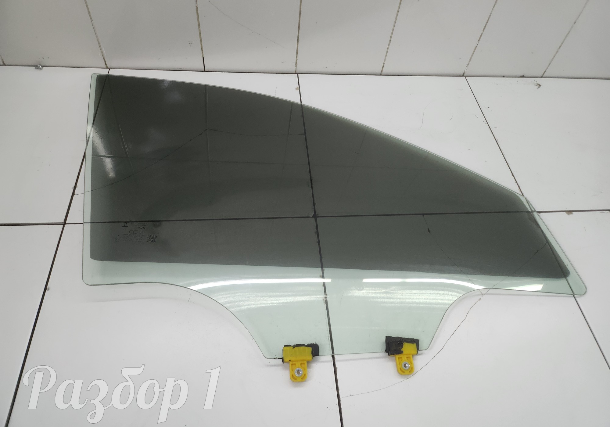 555000582AA Стекло двери переднее правое для Chery Tiggo 9 (с 2023)