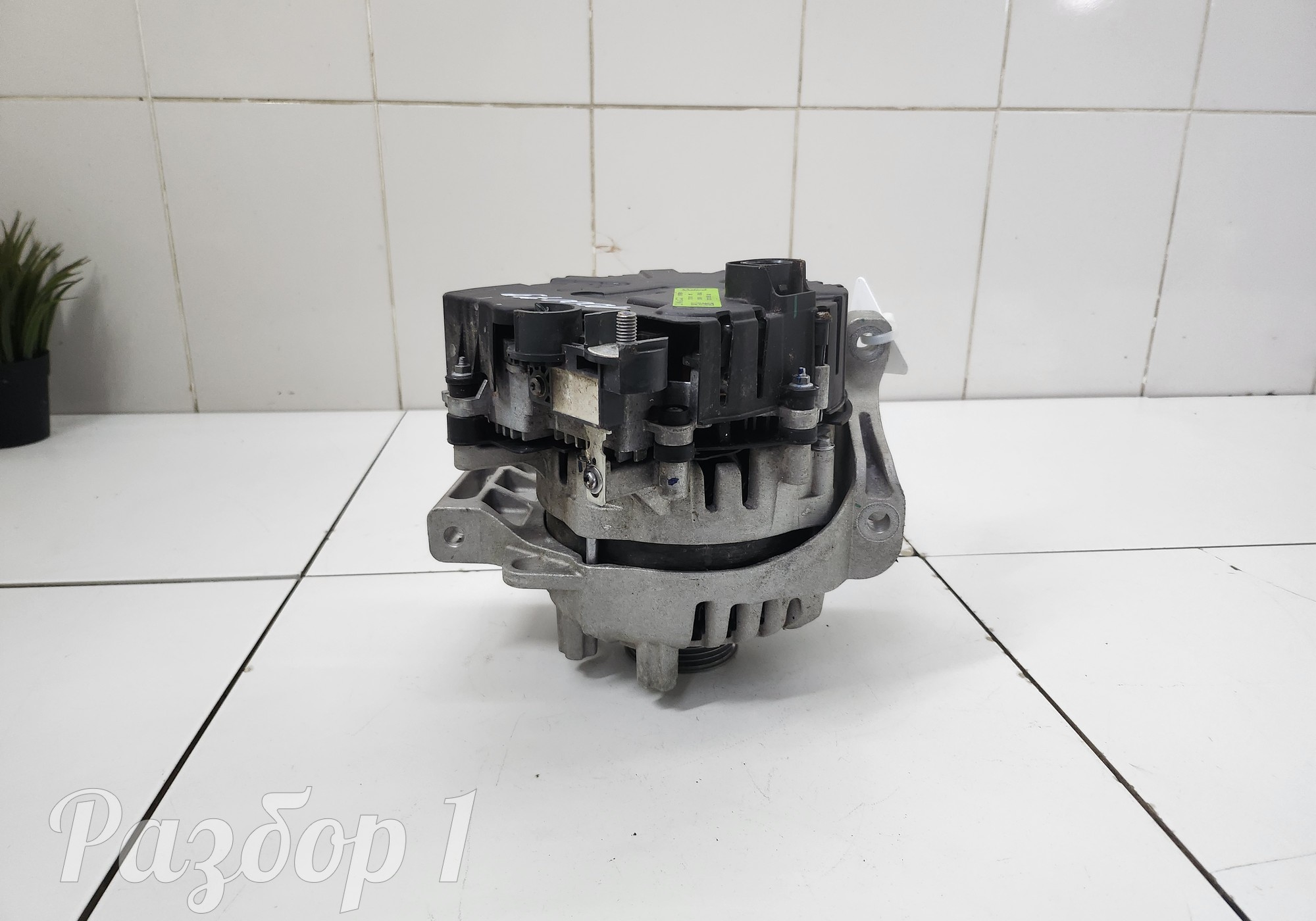 2040010000 Генератор для Geely Atlas Pro (с 2021)