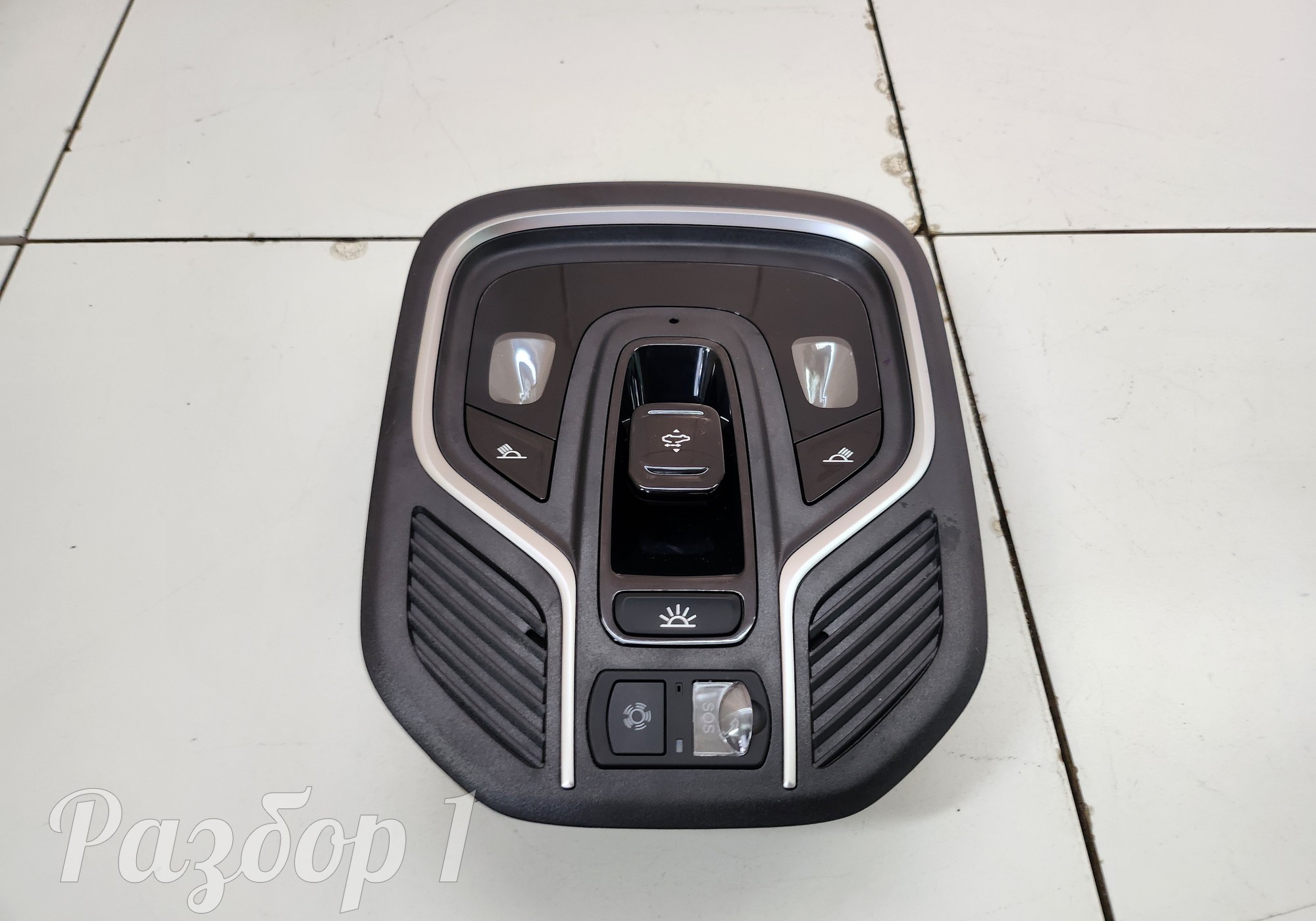 8892338791 Плафон внутреннего освещения для Geely Atlas II (с 2023)
