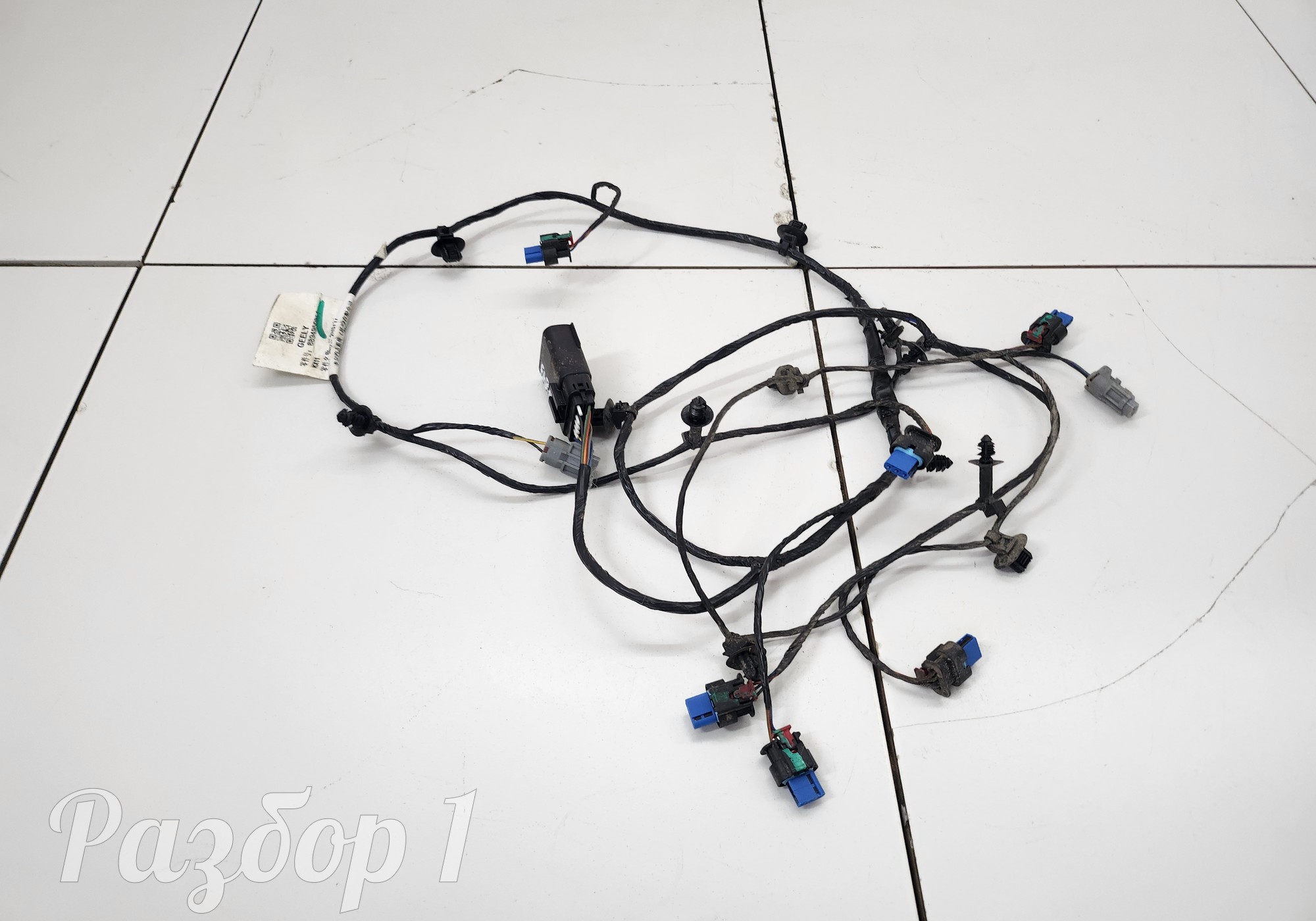 8894950851 Электронный блок заднего бампера для Geely Monjaro (с 2021)